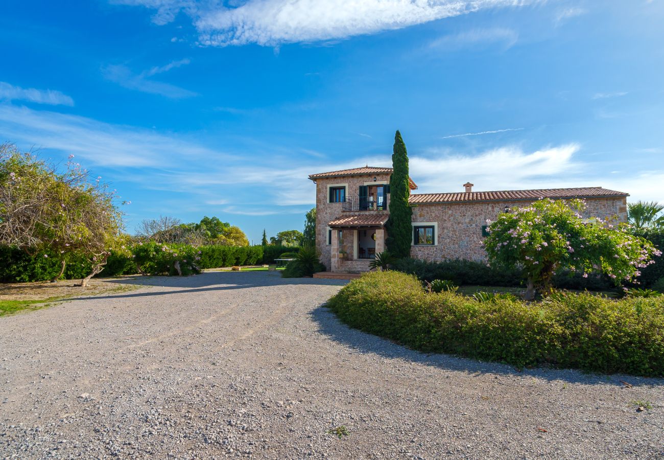 Villa en Alcúdia - Can Torretes Alcudia para 8 con piscina a poco metros del pueblo 