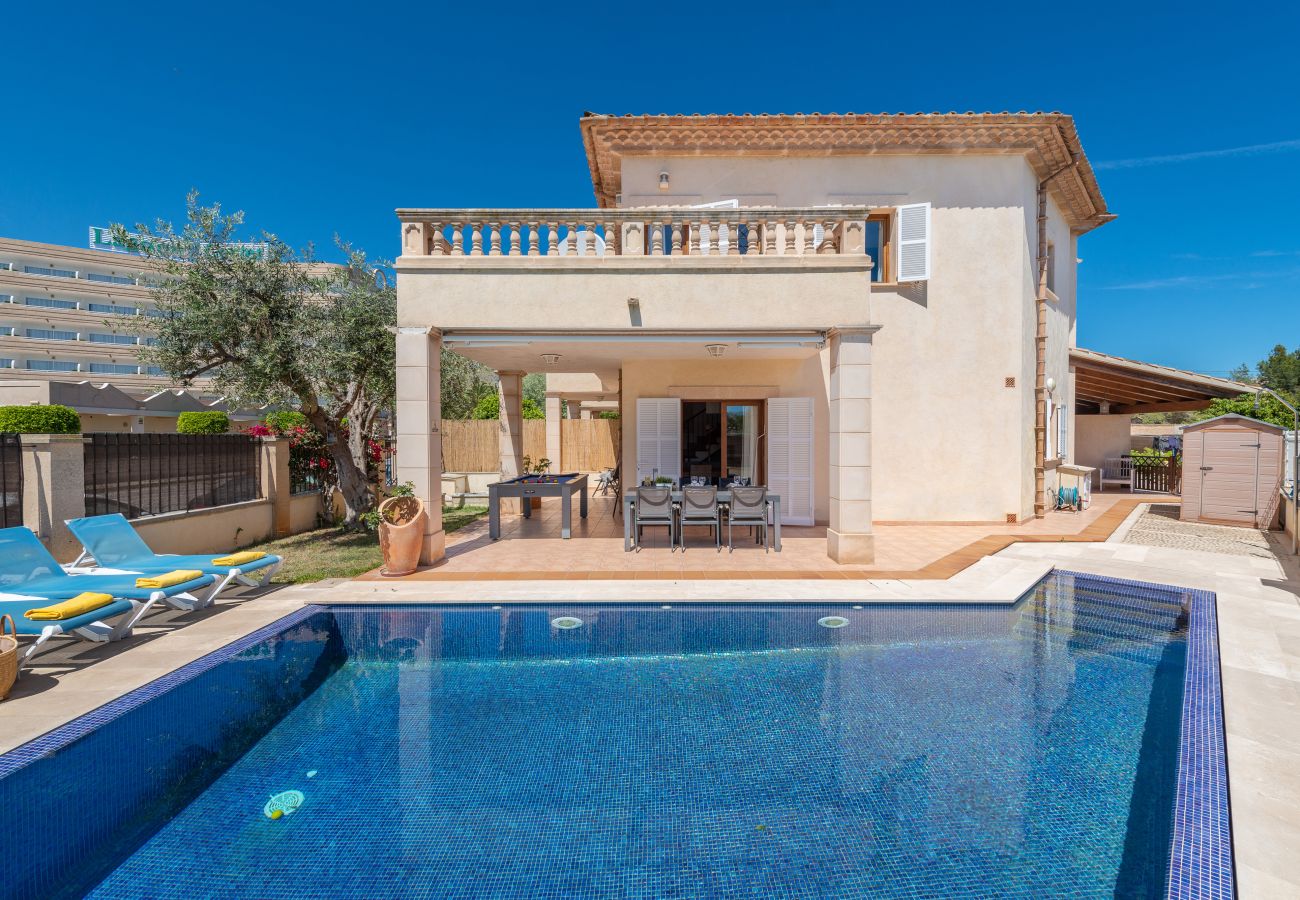 Casa en Alcúdia - Casa Bernat para 6 con piscina a 4min de la playa de Alcudia