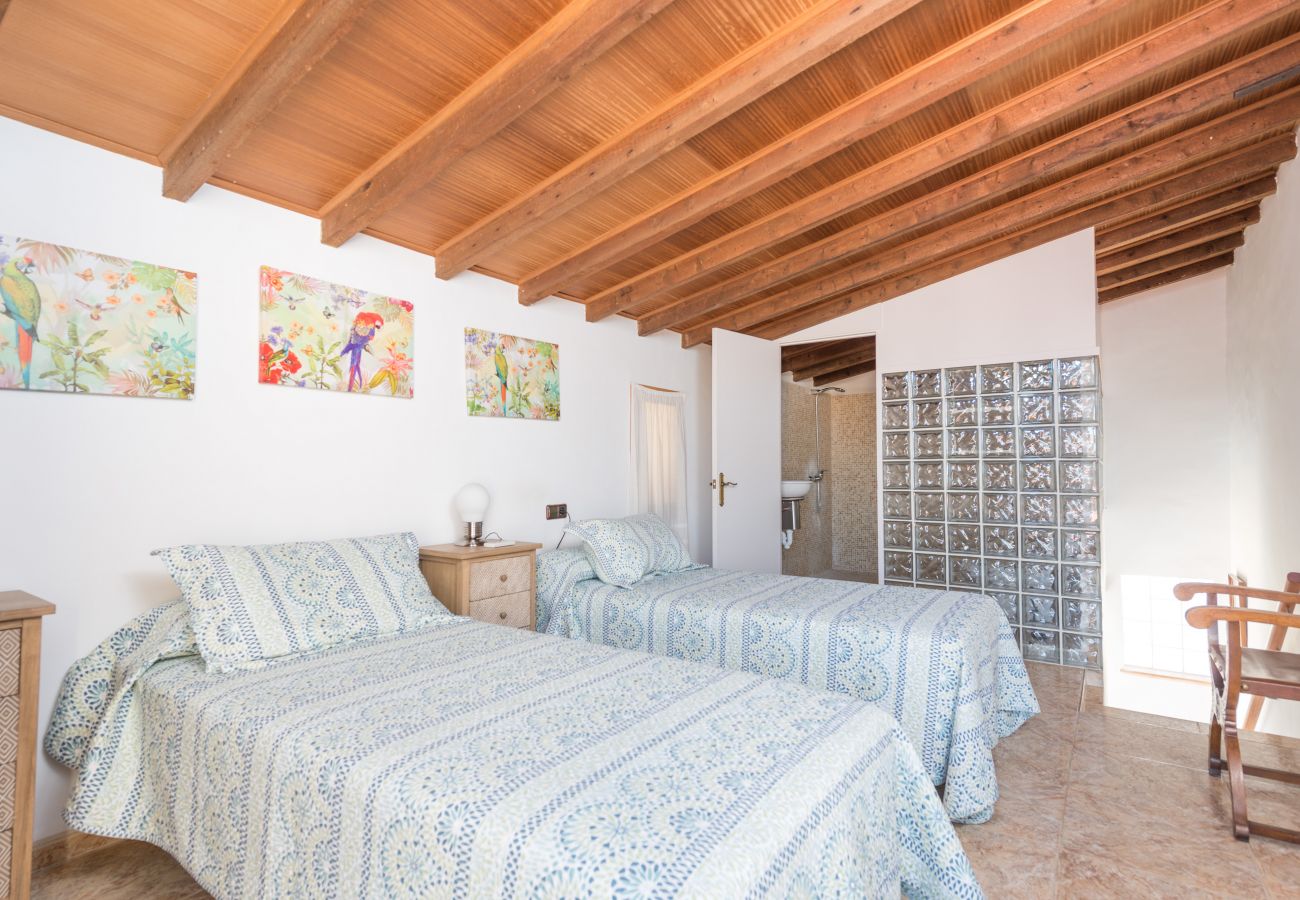 Ferienhaus in Maria de la salut - SA VERDERA Dorfhaus für 10 Personen in Maria de la Salut