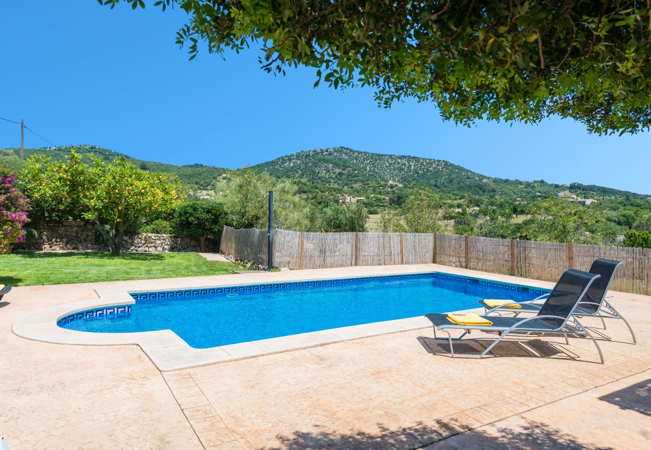 Finca in Manacor - SES COMES Finca für 5 mit Pool in der Nähe von Manacor