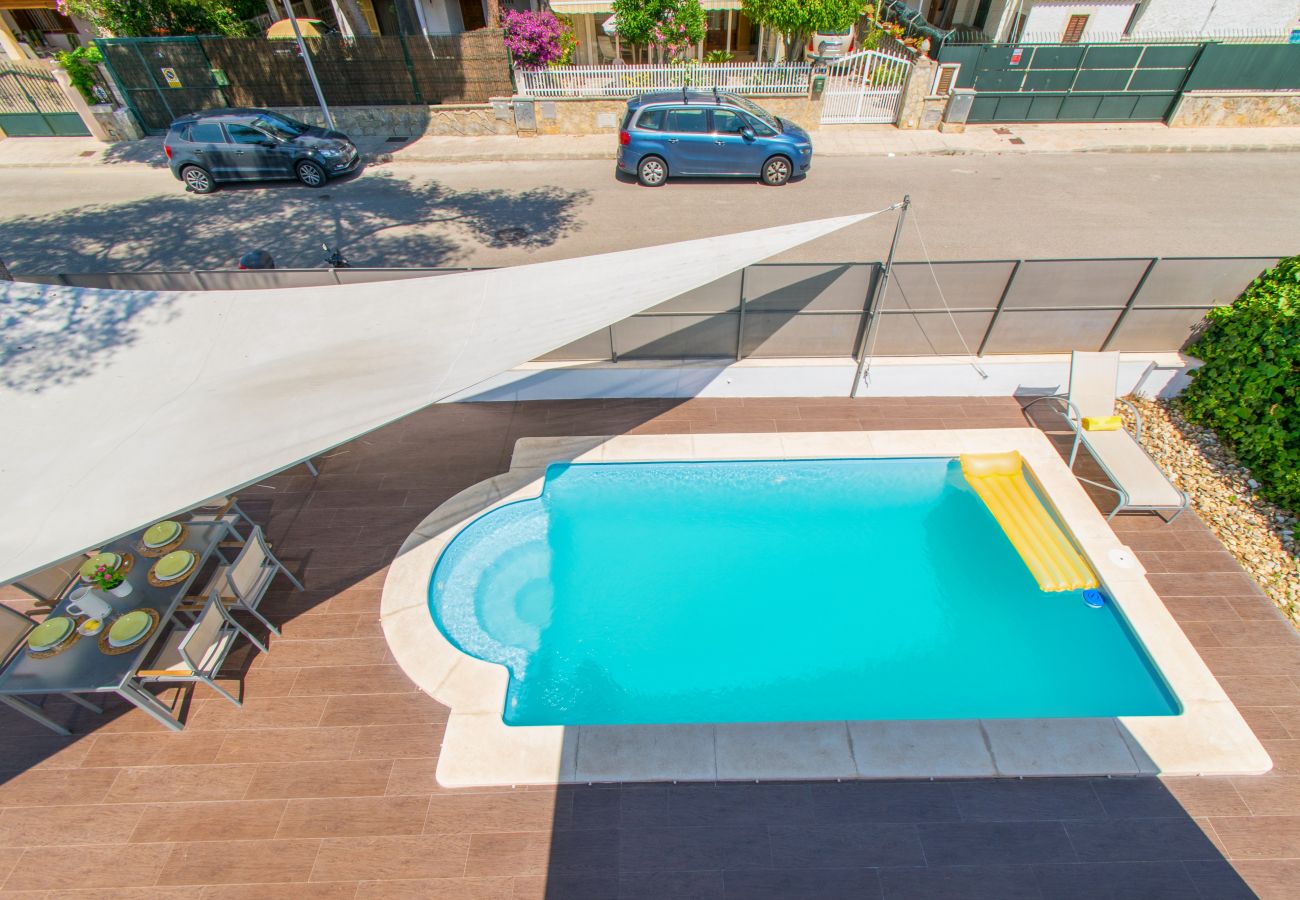 Villa in Alcudia - Villa NICO Haus für 6 mit Pool nur 500 Meter vom Strand Alcudia entfernt