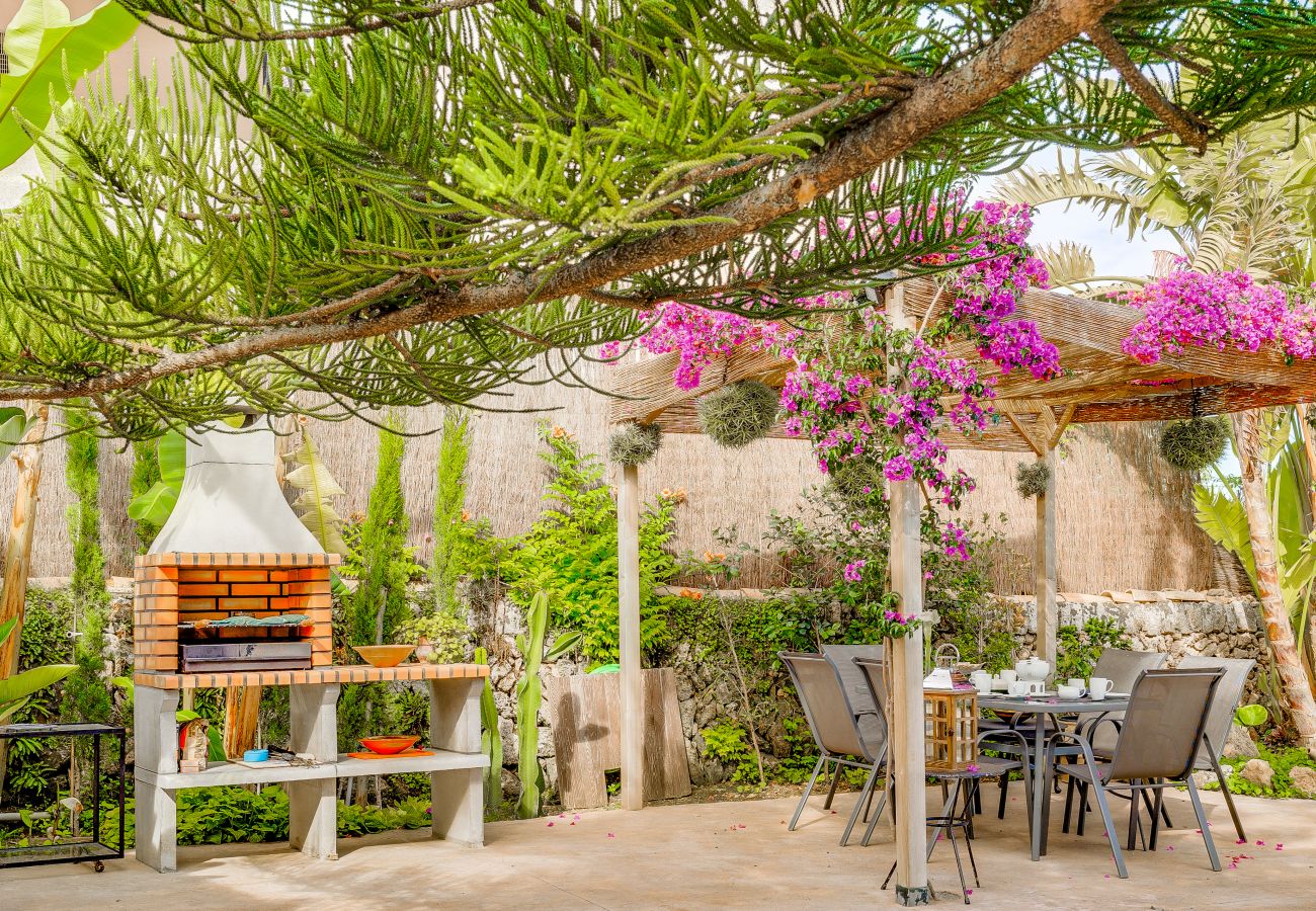 Finca in Alcudia - Finca Tito Y Yaya in der Nähe von Stränden und Restaurants für 7 Personen mit Schwimmbad