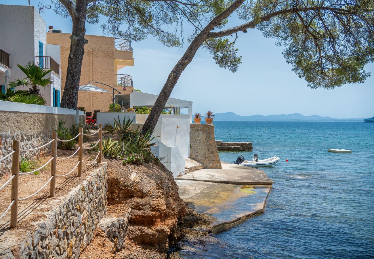 Ferienhaus in Alcudia - Bell Punt  Haus für 6 nur 10 Meter zum Meeres in Alcudia