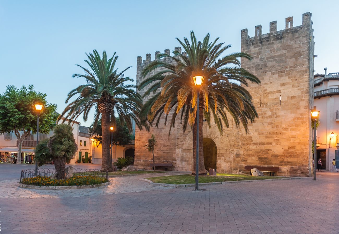 Ferienhaus in Alcudia - Bell Punt  Haus für 6 nur 10 Meter zum Meeres in Alcudia