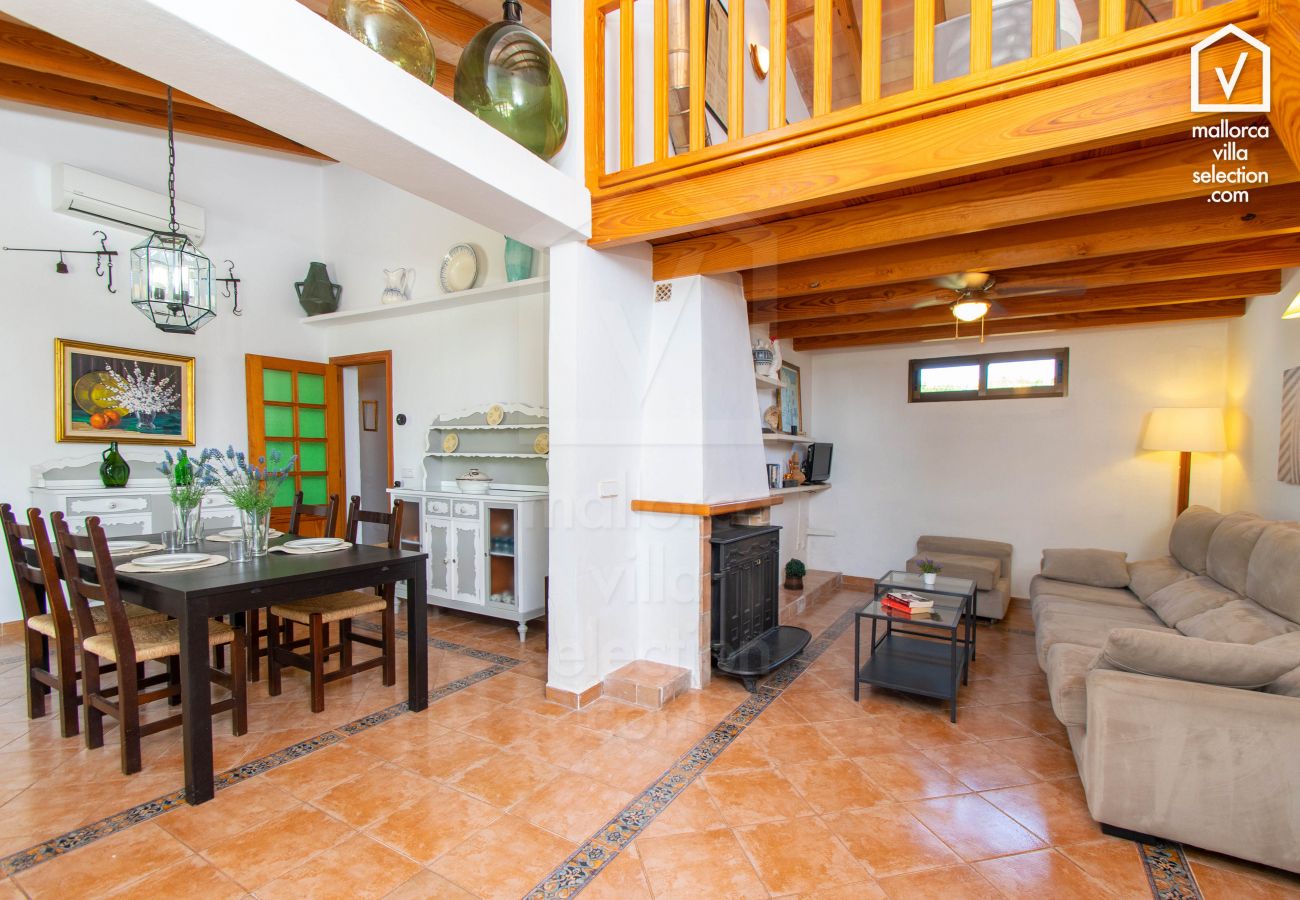 Finca in Alcudia - Villa MOLI DEN FANALS für 6 Personen mit Pool in Alcudia