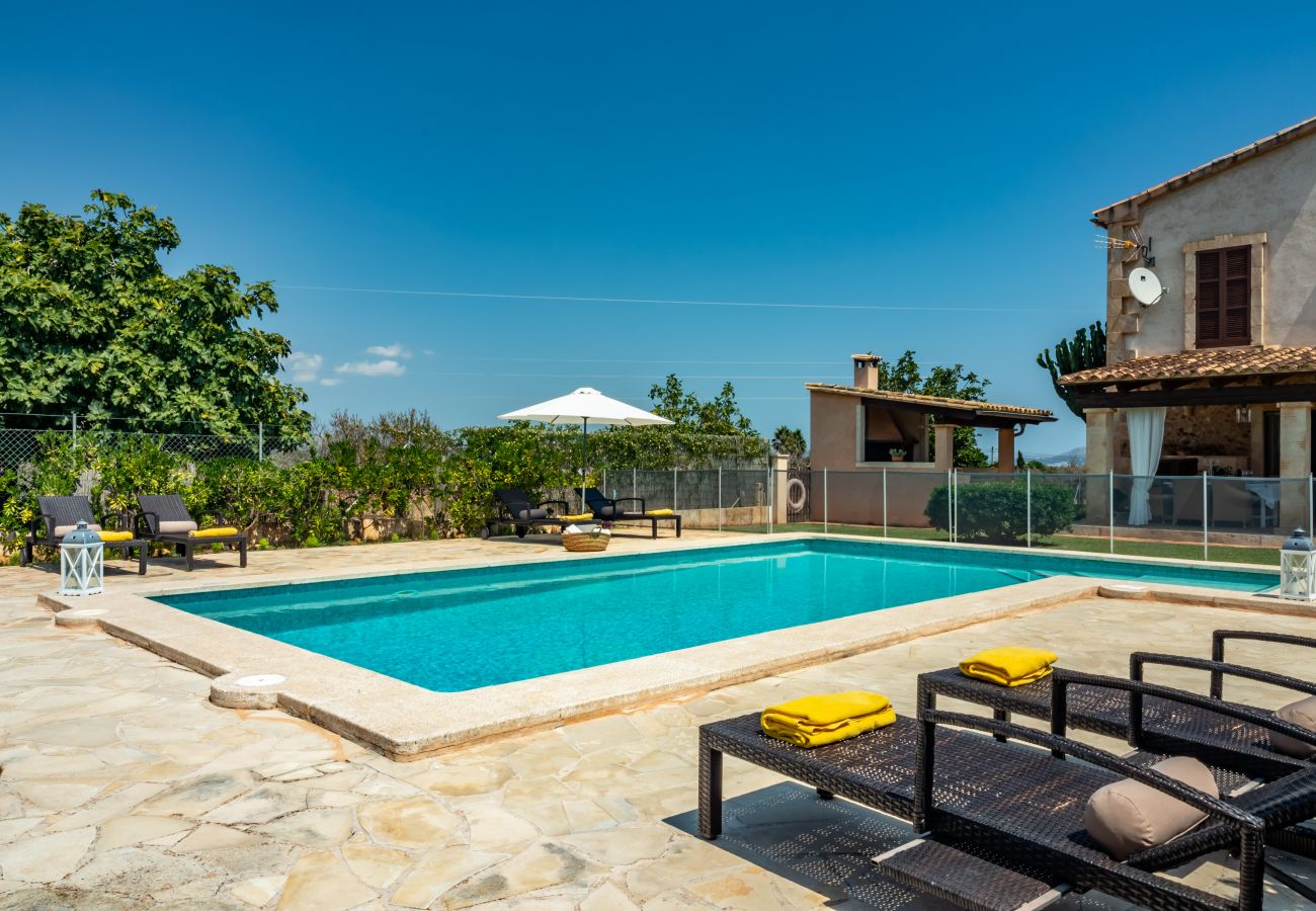 Finca in Can Picafort - Carritx Finca für 6 Personen in Can Picafort mit Pool, Garten und WiFi