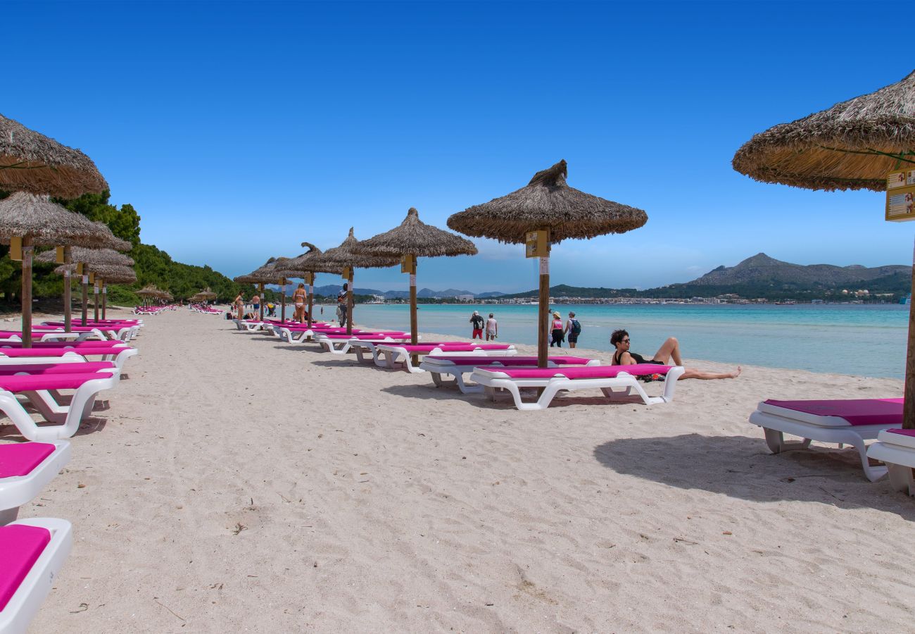 Stadthaus in Alcudia - Maristany in Alcudia für 6 bis 350m vom Strand entfernt AC, Wi Fi