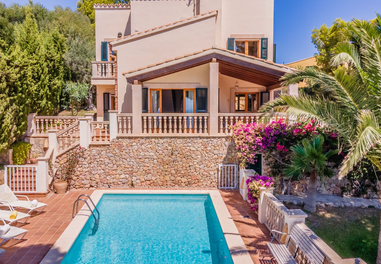 Ferienhaus in Alcudia - Tres Pinos für 6 Personen mit Schwimmbad in Alcanada / Alcudia