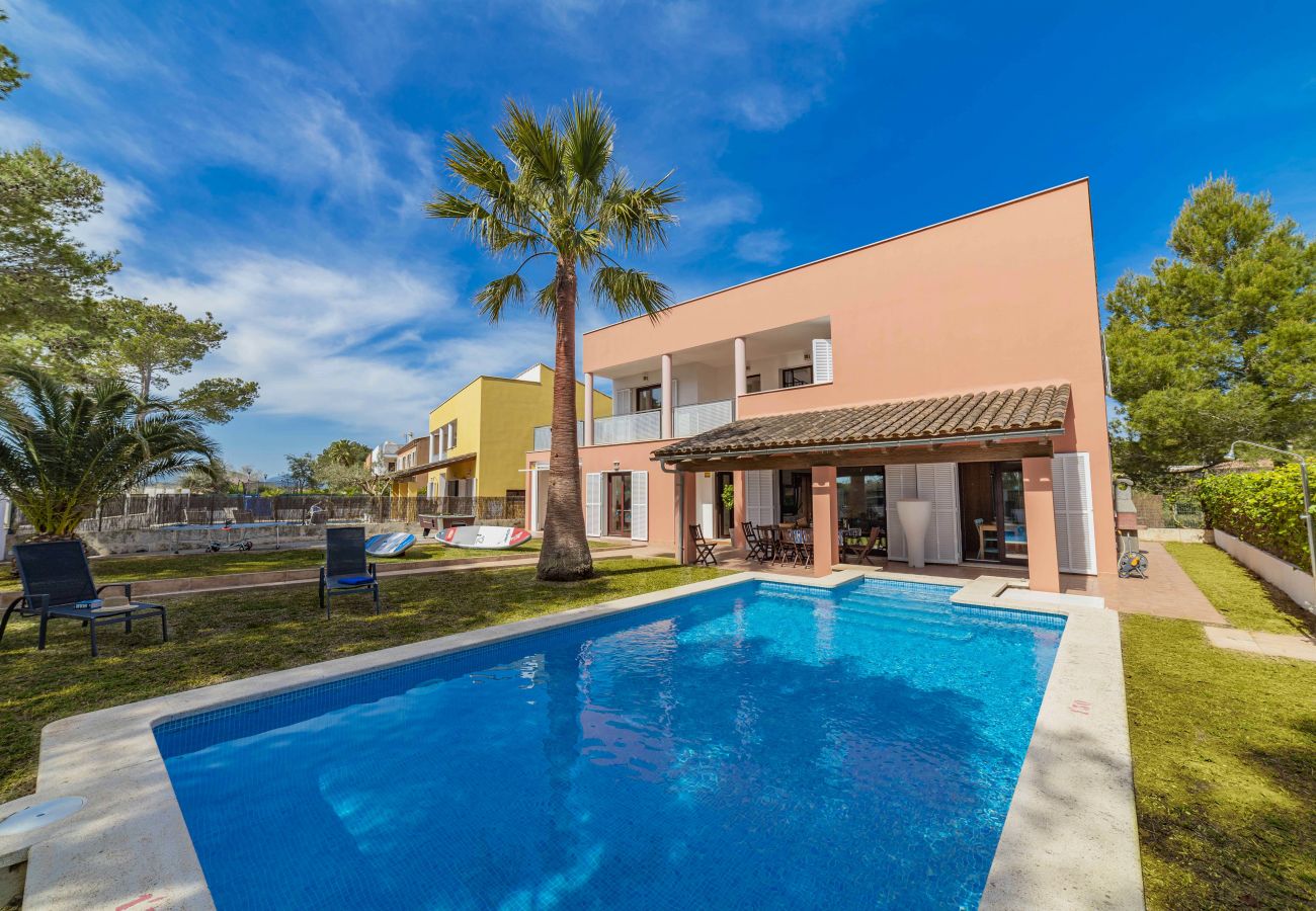 Chalet in Alcudia - Villa MENORCA für 8 Personen in Meeresnähe mit Pool