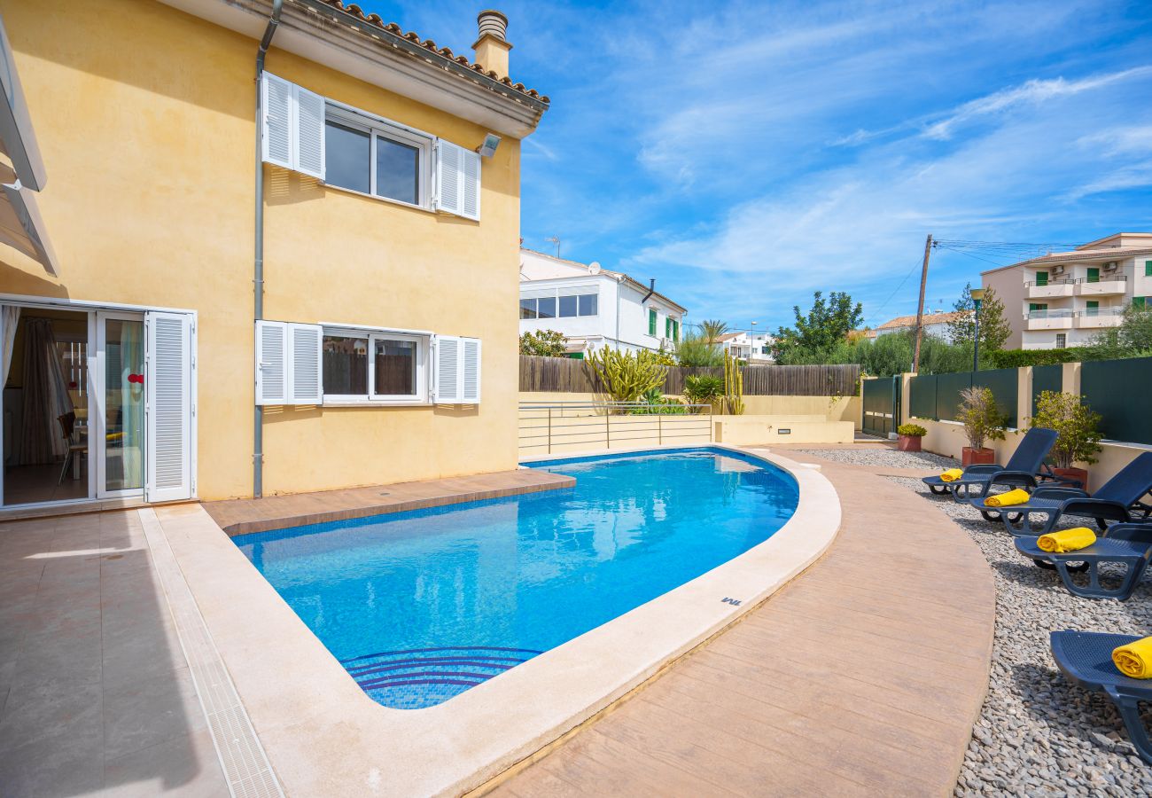 Ferienhaus in Alcudia - CAN CURT für 9 Personen mit Schwimmbad in Alcudia in Strandnähe