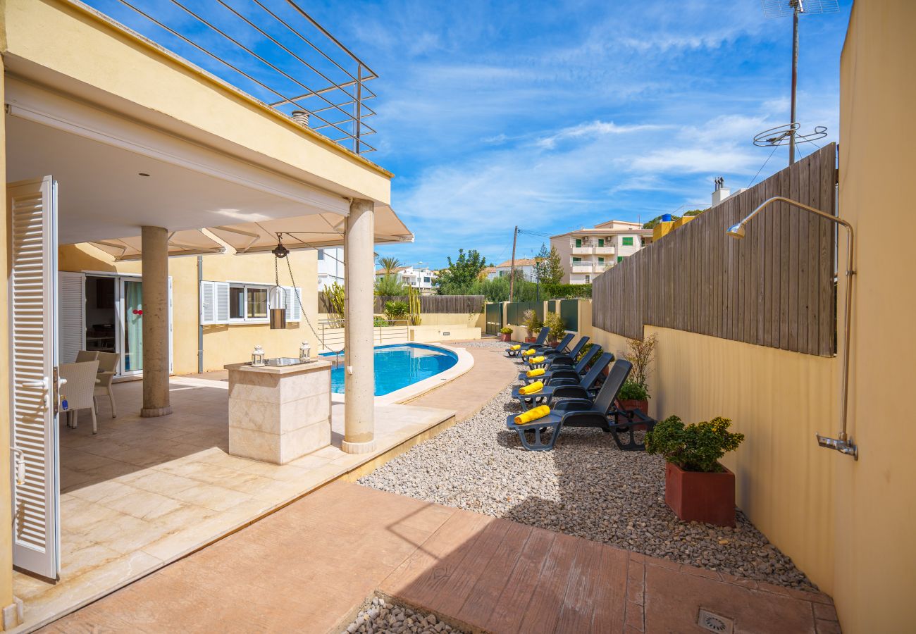 Ferienhaus in Alcudia - CAN CURT für 9 Personen mit Schwimmbad in Alcudia in Strandnähe