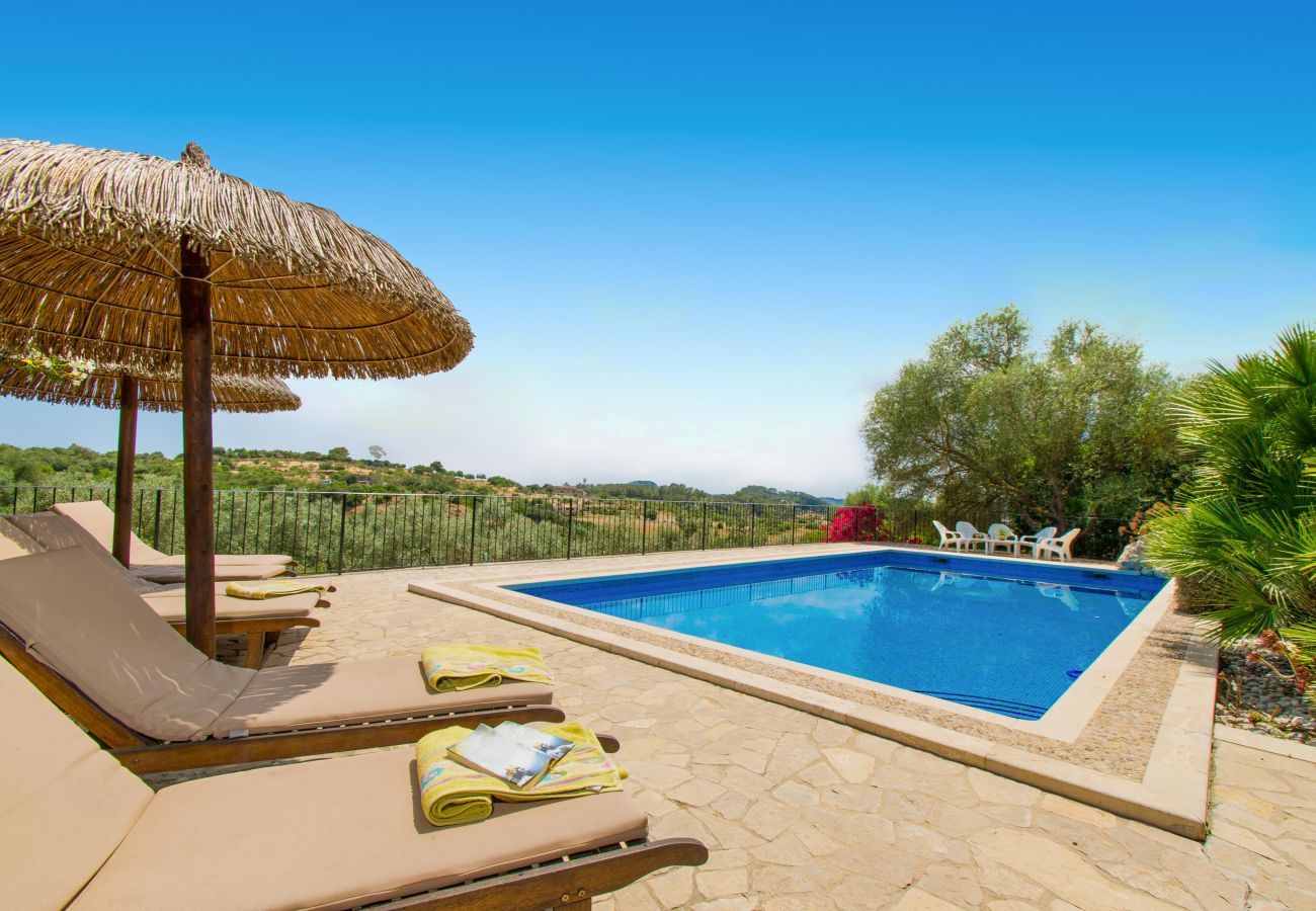 Villa in Sineu - ES FANGAR Finca für 6 mit pool in Sineu