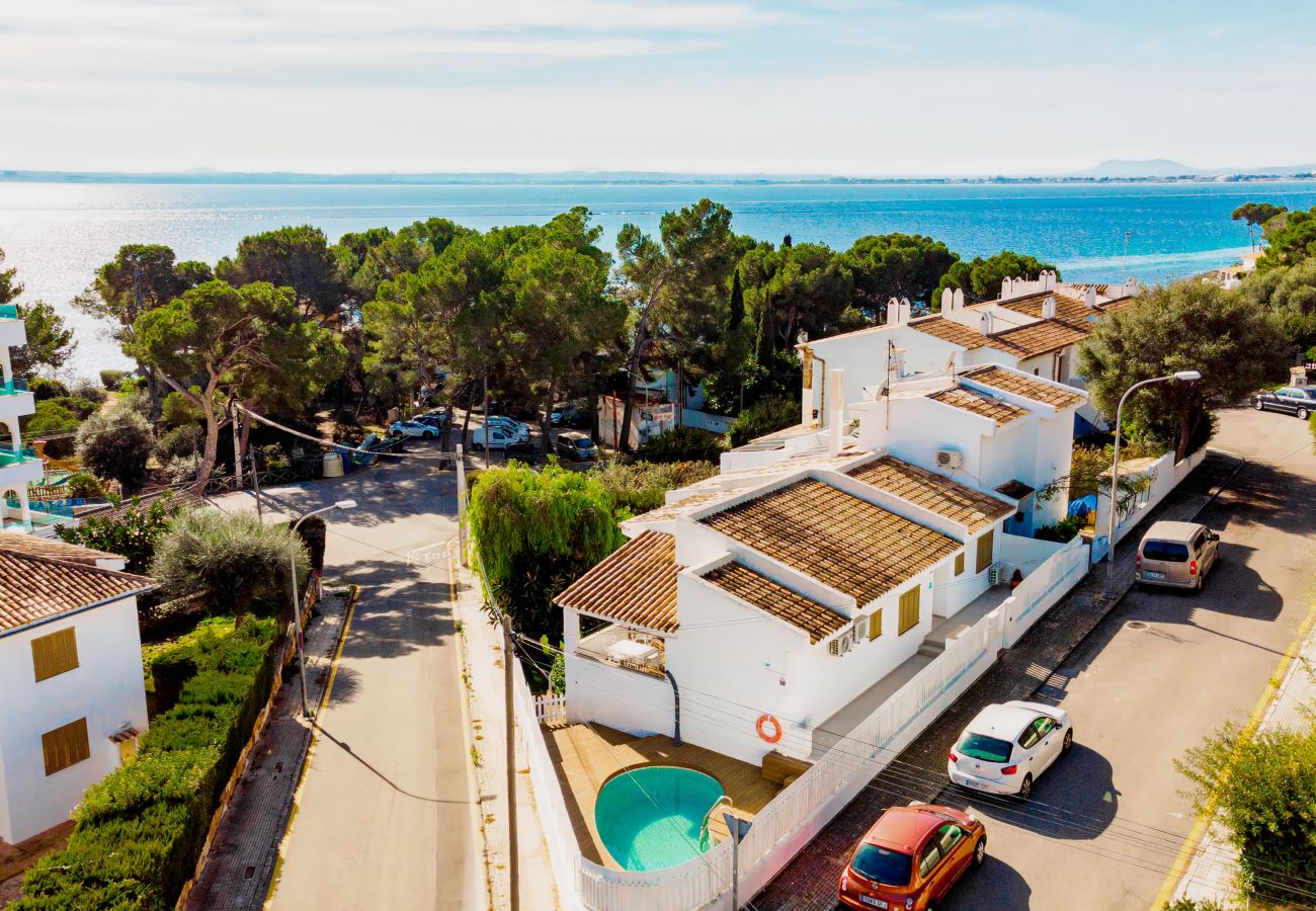 Stadthaus in Alcudia - Villa Playa Golf mit Schwimmbad und 180 m vom Meer entfernt