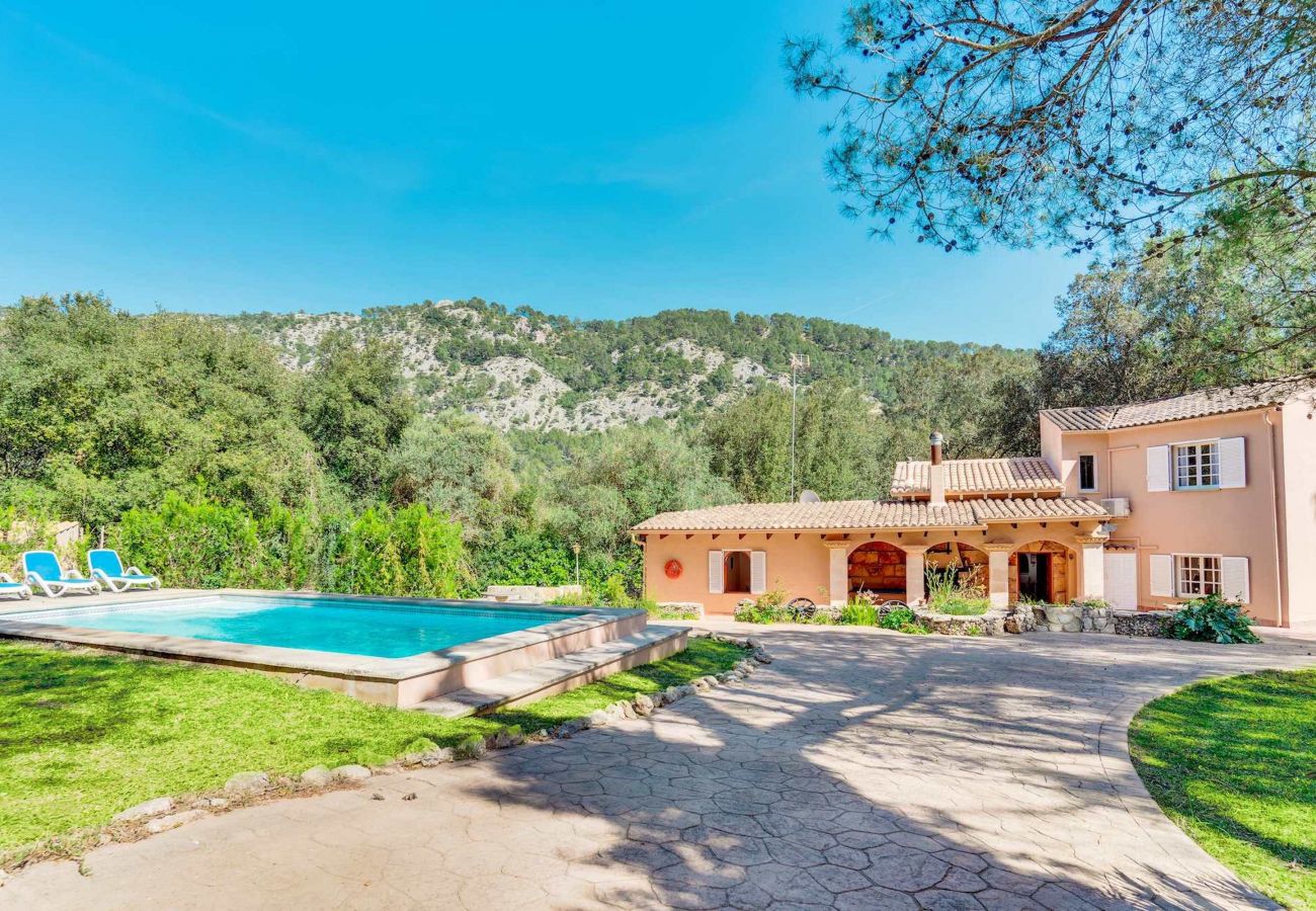 Villa in Sa Pobla - ESTEBAN Finca für 6 Personen mit Schwimmbad inmitten der Natur