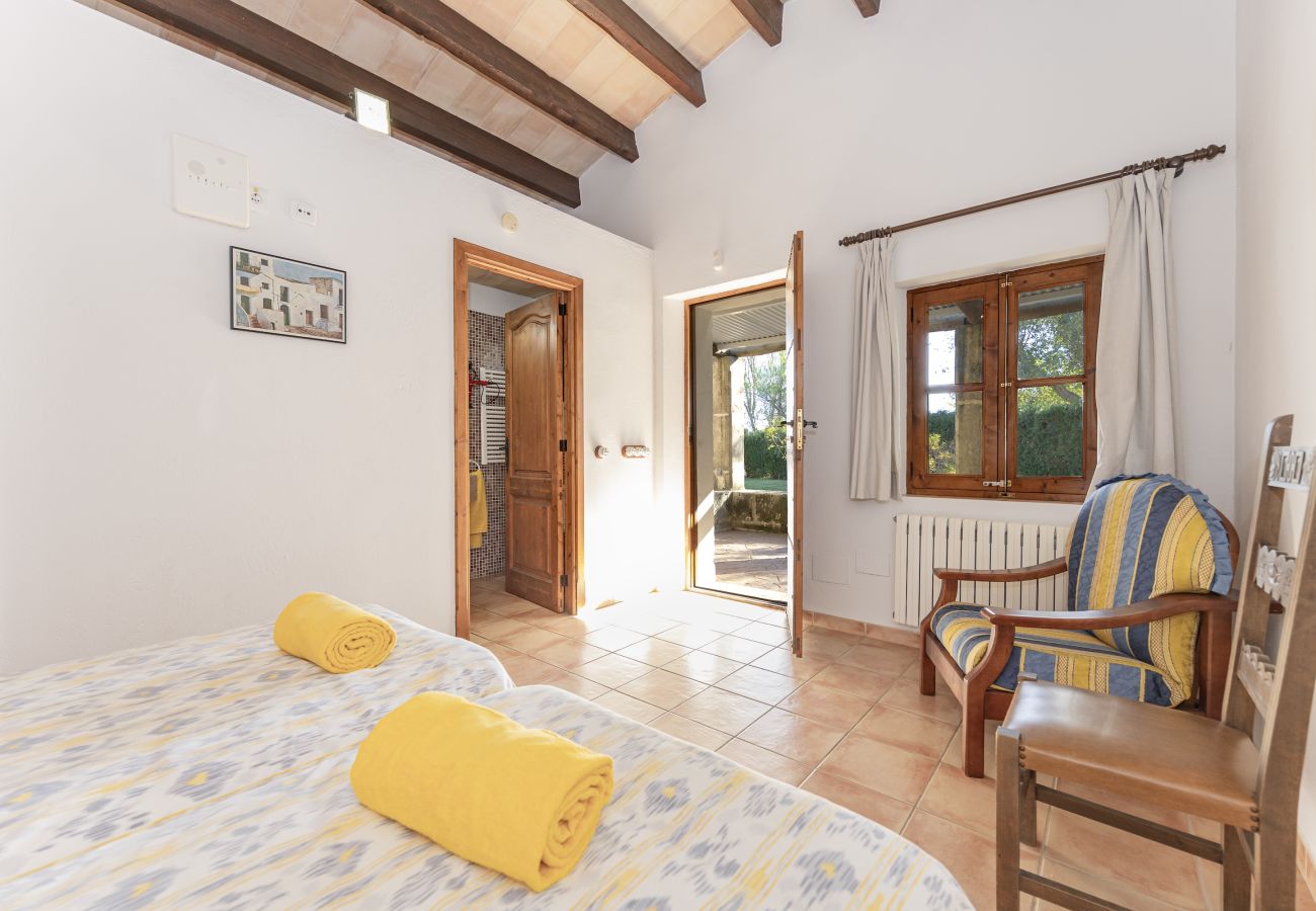 Villa in Alcudia - Finca Can Castell 2 für 8 Personen mit Schwimmbad, Grillplatz, kostenlosem Wi-Fi