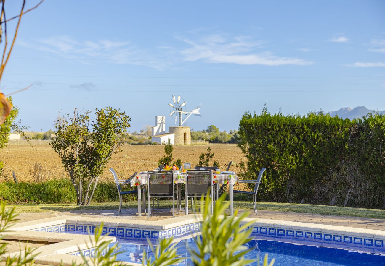 Villa in Alcudia - Finca Can Castell 2 für 8 Personen mit Schwimmbad, Grillplatz, kostenlosem Wi-Fi