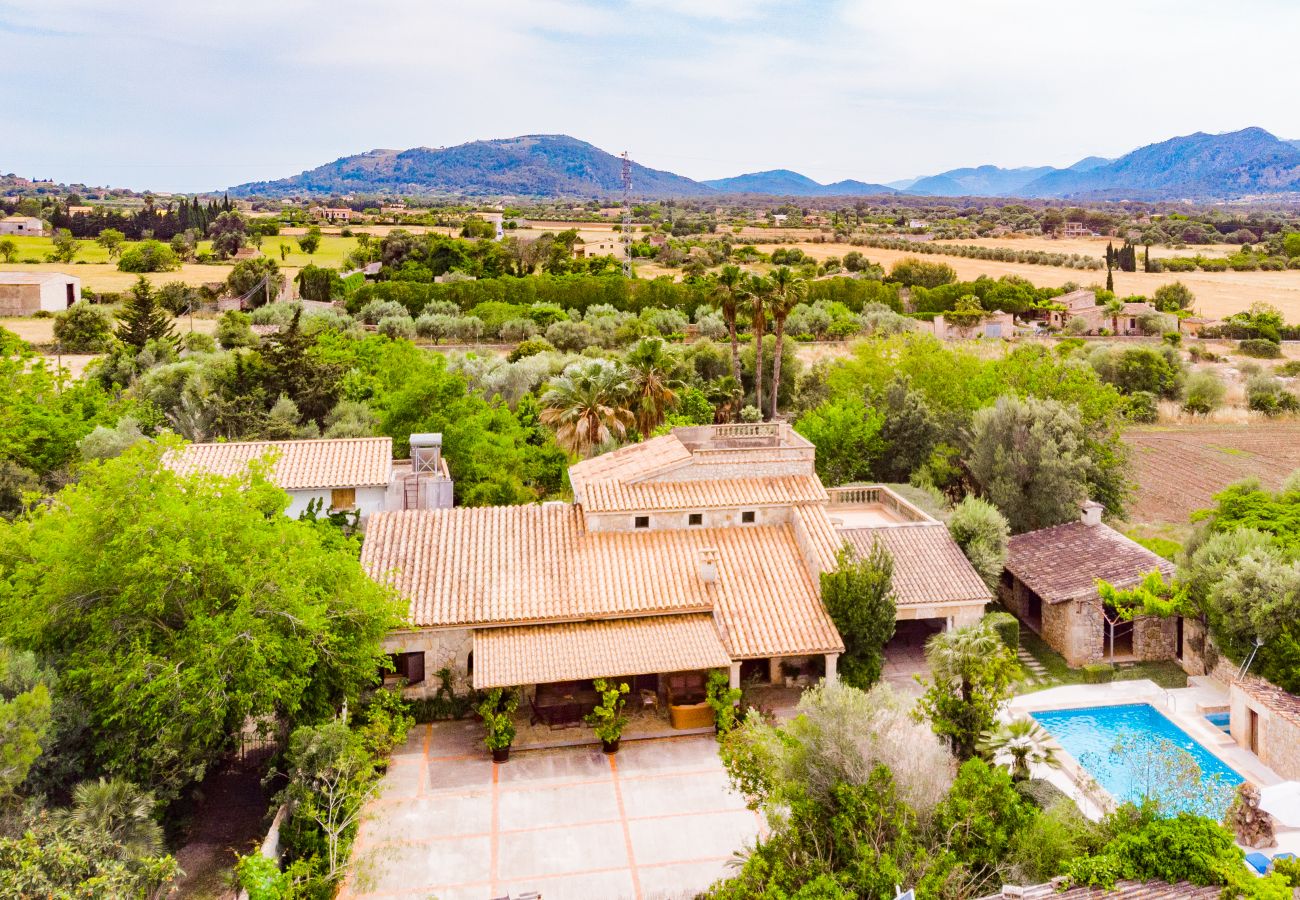 Villa in Alcudia - LORENZO Finca für 9 mit pool nur 4,5 km zum Meer