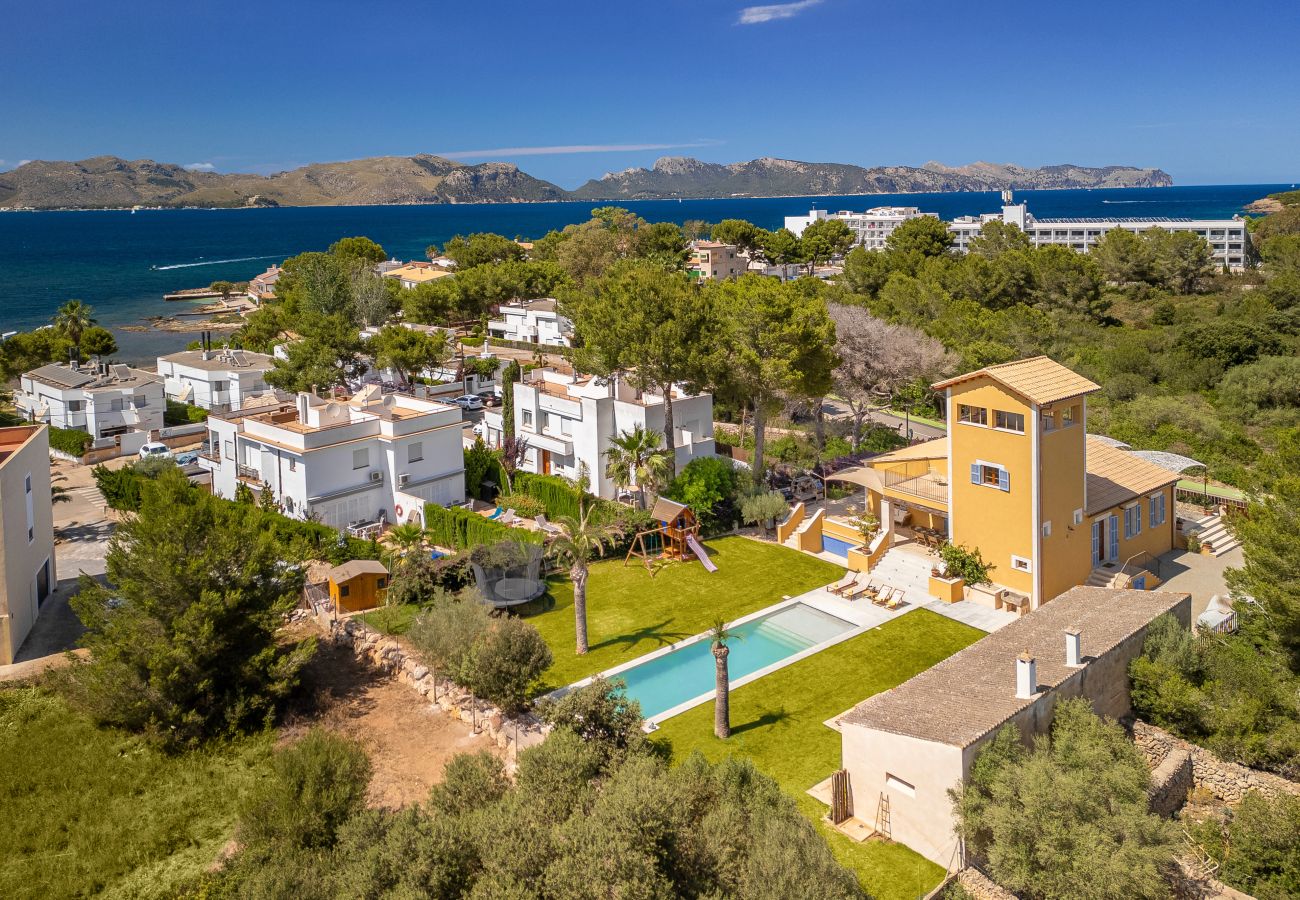 Ferienhaus in Alcudia - Can Brasa - Es Morer Vermell Spektakulär mit Schwimmbad 200m vom Meer entfernt