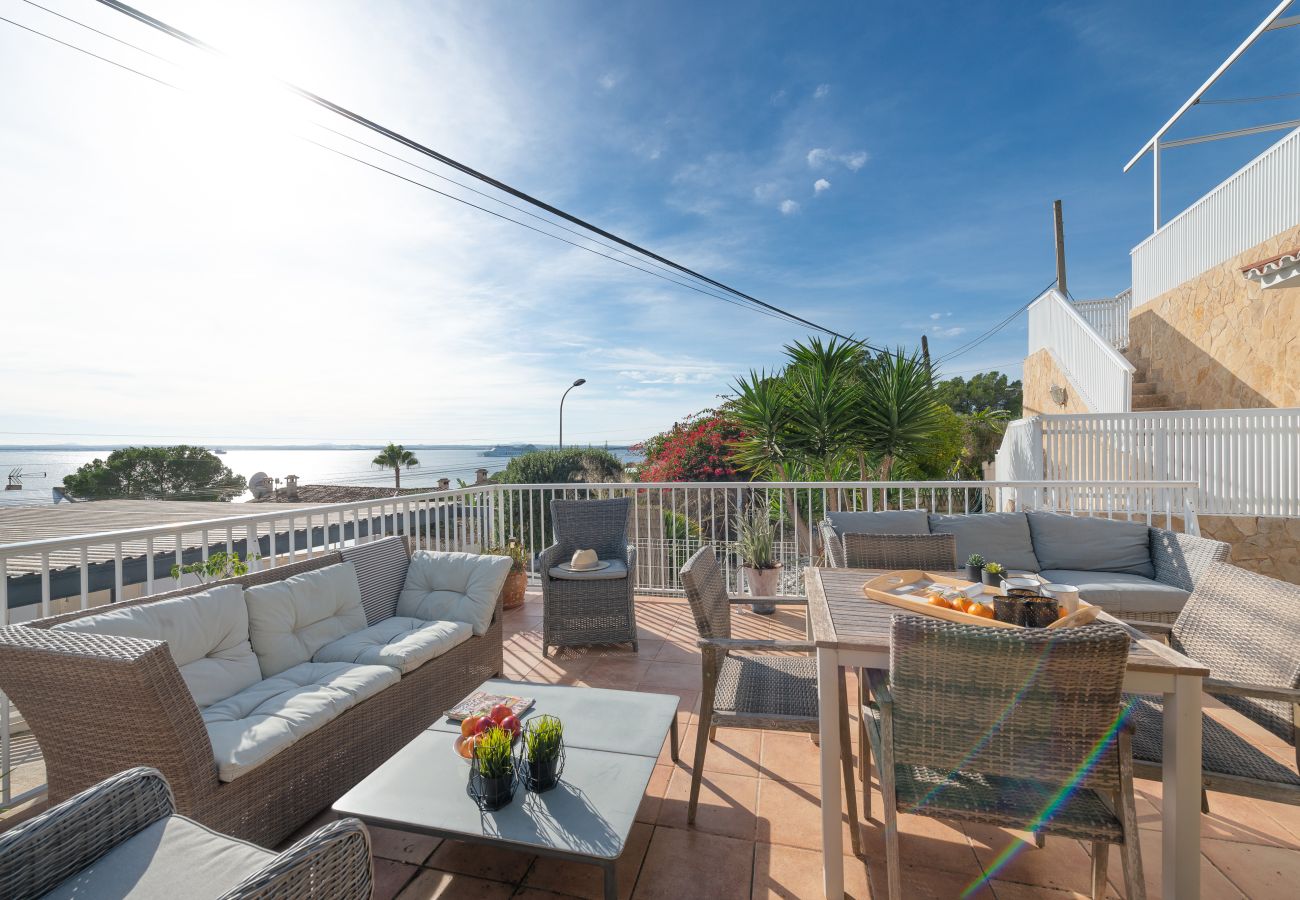 Ferienhaus in Alcudia - Villa Maria Meerblick für 6 Personen mit Schwimmbad in Alcanada