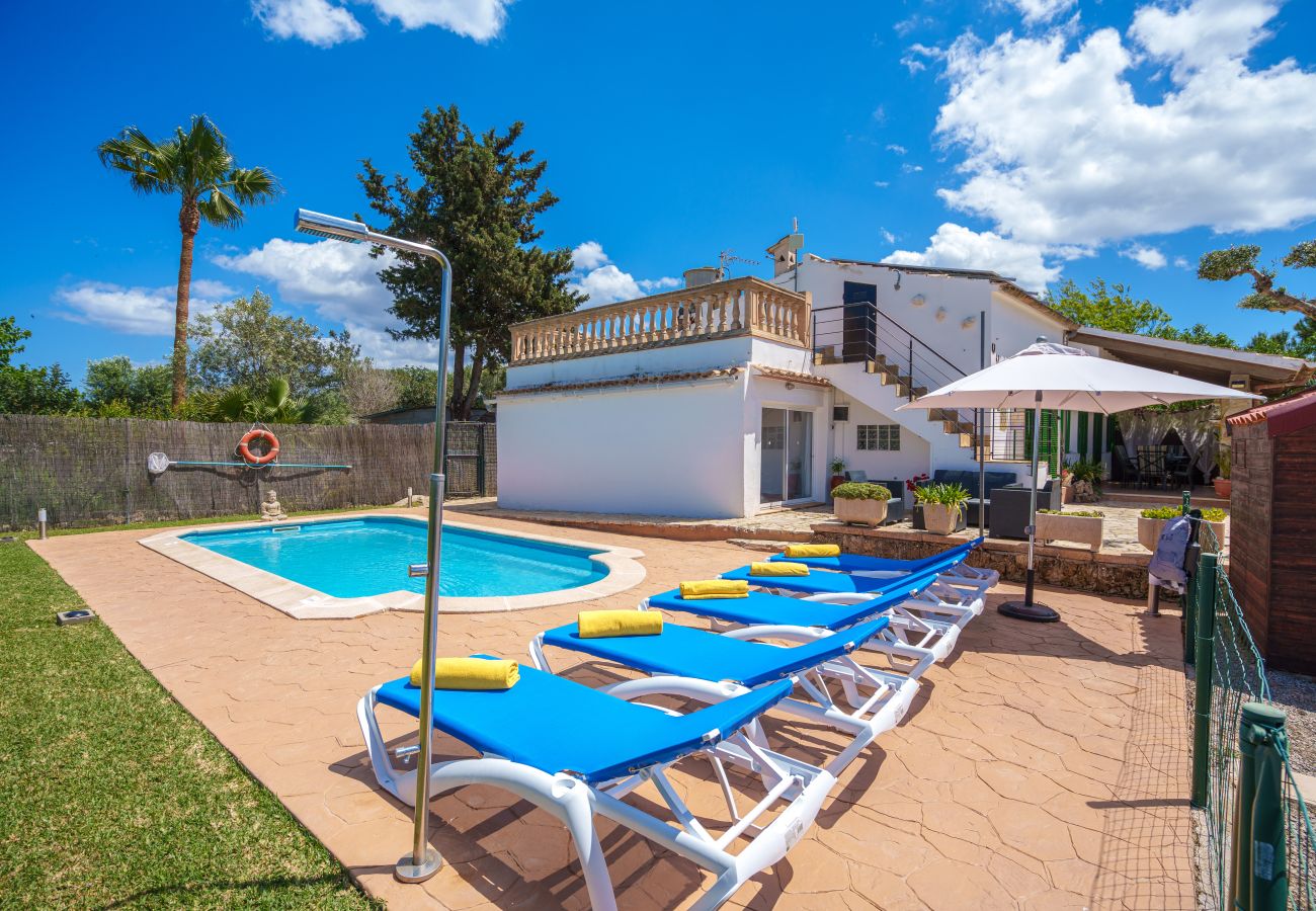 Country house in Port de Pollença - JESUS Finca for 5 with Pool in Pollensa