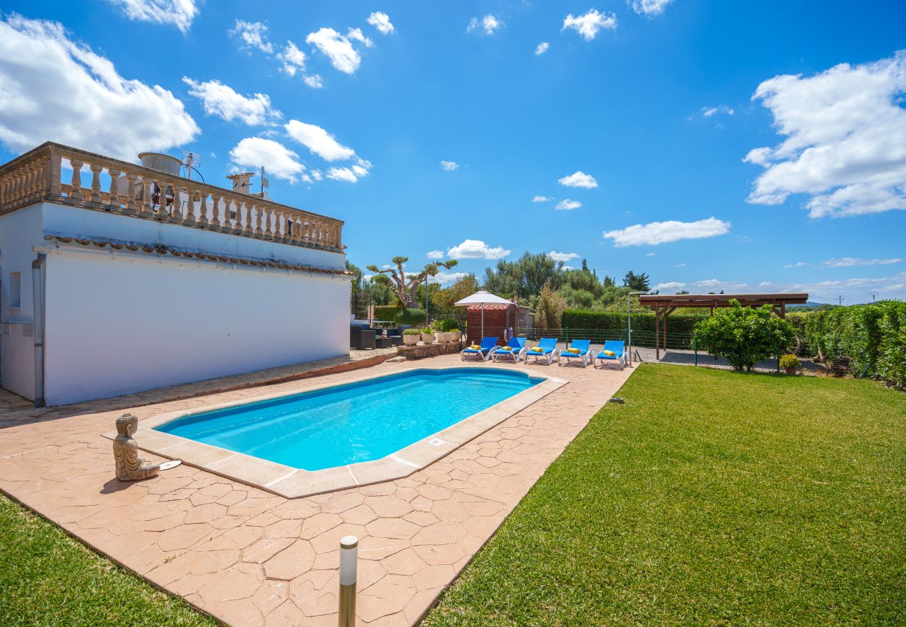 Country house in Port de Pollença - JESUS Finca for 5 with Pool in Pollensa