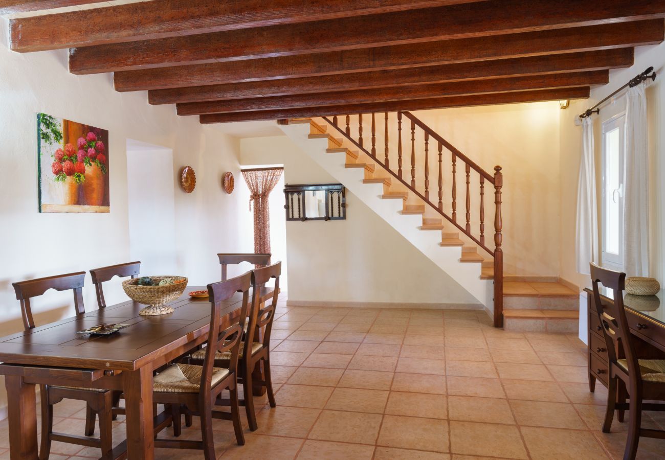 Country house in Binissalem - MELCHOR Finca for 8 with pool in Binissalem