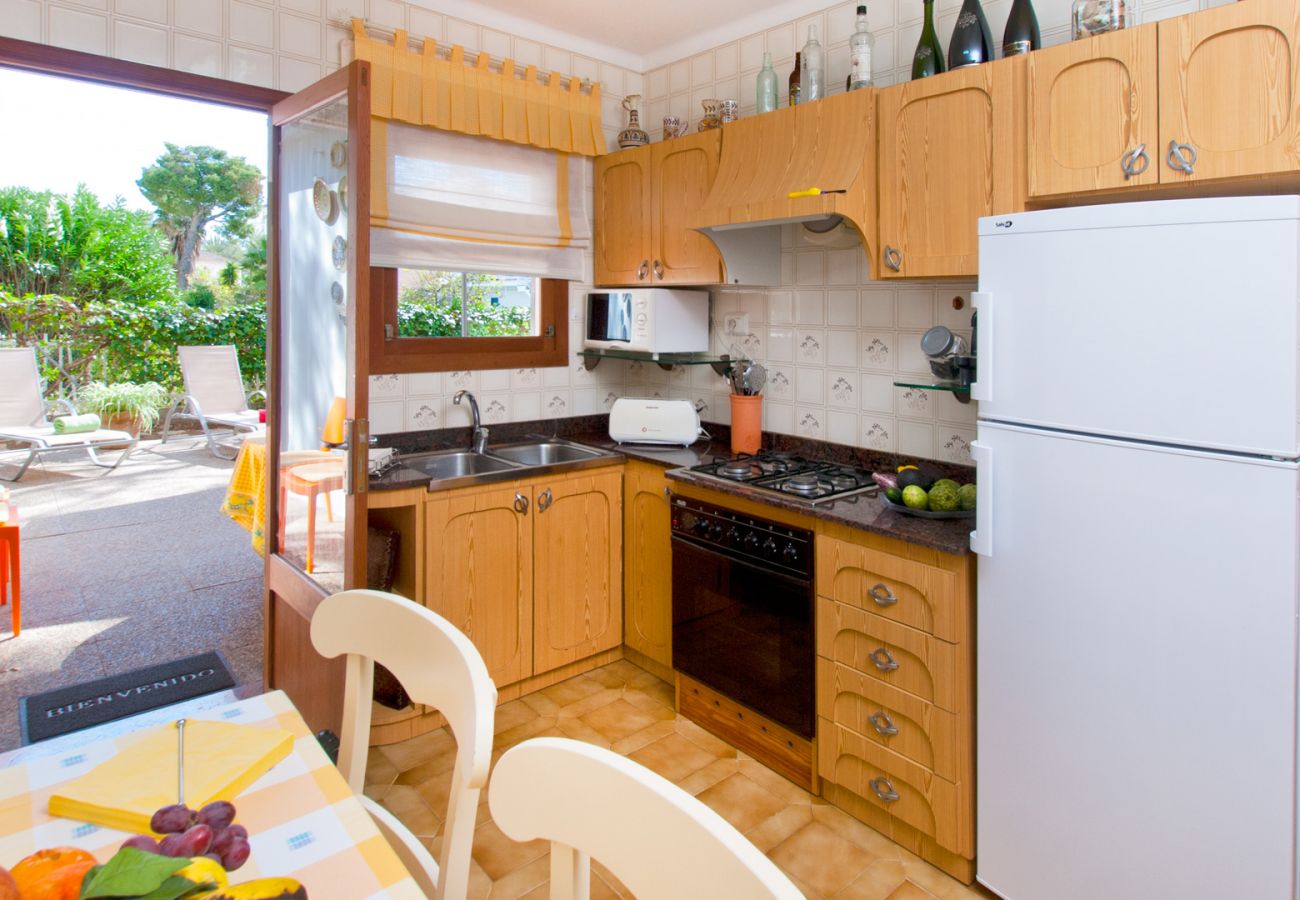 Villa in Port d´Alcudia - CORA House for 6 people 200 meters from the beach of Alcudia