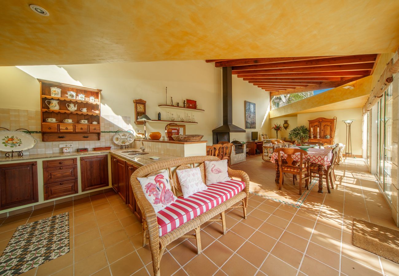 Country house in Inca - OASIS House for 8 people in Inca