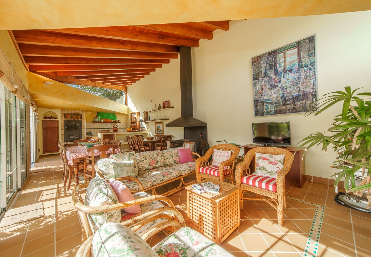 Country house in Inca - OASIS House for 8 people in Inca