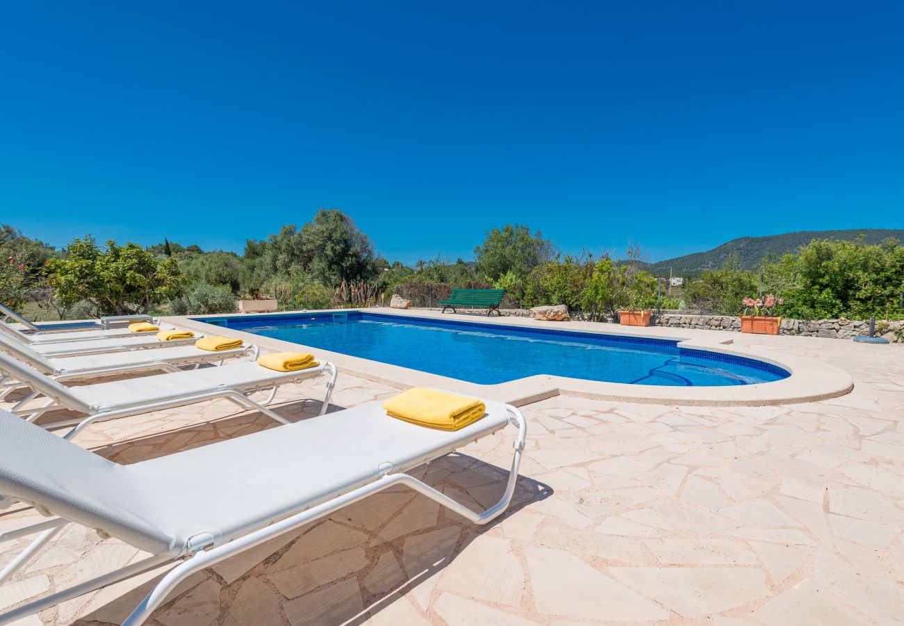 Villa in Cala Bona - GALARDO Finca for 6 to 150m from the beach in Port Verd