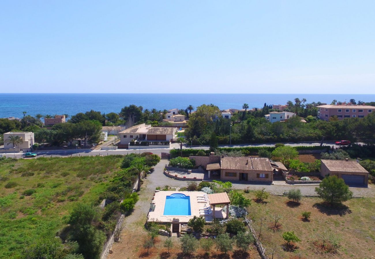 Villa in Cala Bona - GALARDO Finca for 6 to 150m from the beach in Port Verd