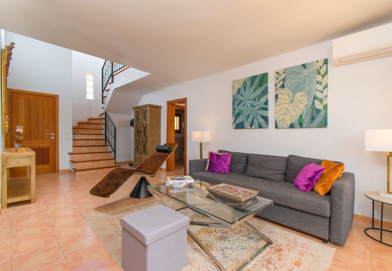 Townhouse in Cala Romantica - Casa Alegria 4+2 House 350m from Cala Romantica for 4+2 people