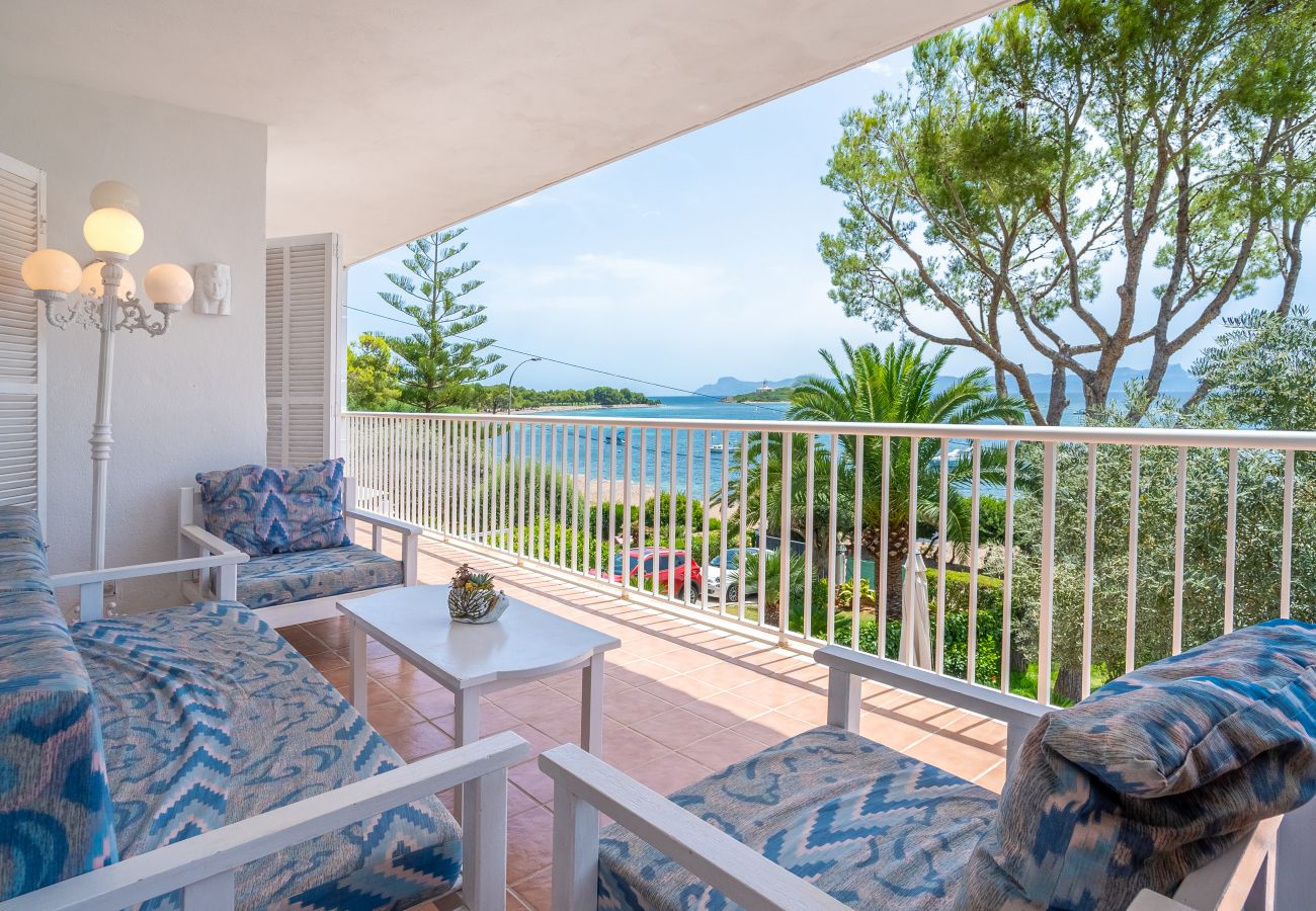 House in Alcudia - Bell Punt  House for 6 only 10 meters to the sea in Alcudia