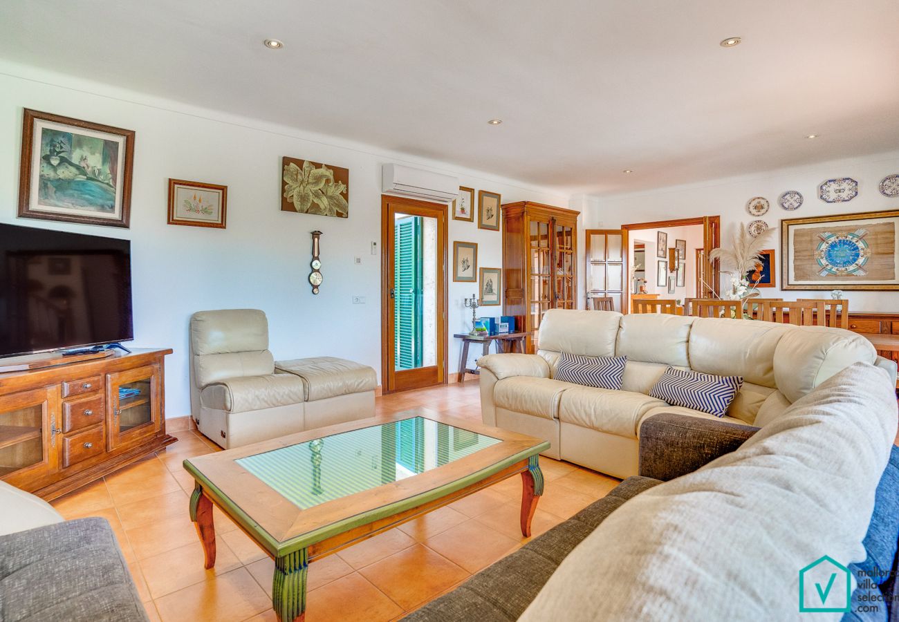 Country house in Alcudia - SIONA Finca for 10 people with pool in Alcudia