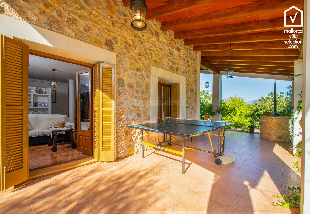 Country house in Buger - Finca SON TRESCO for 11 in Buger with Pool