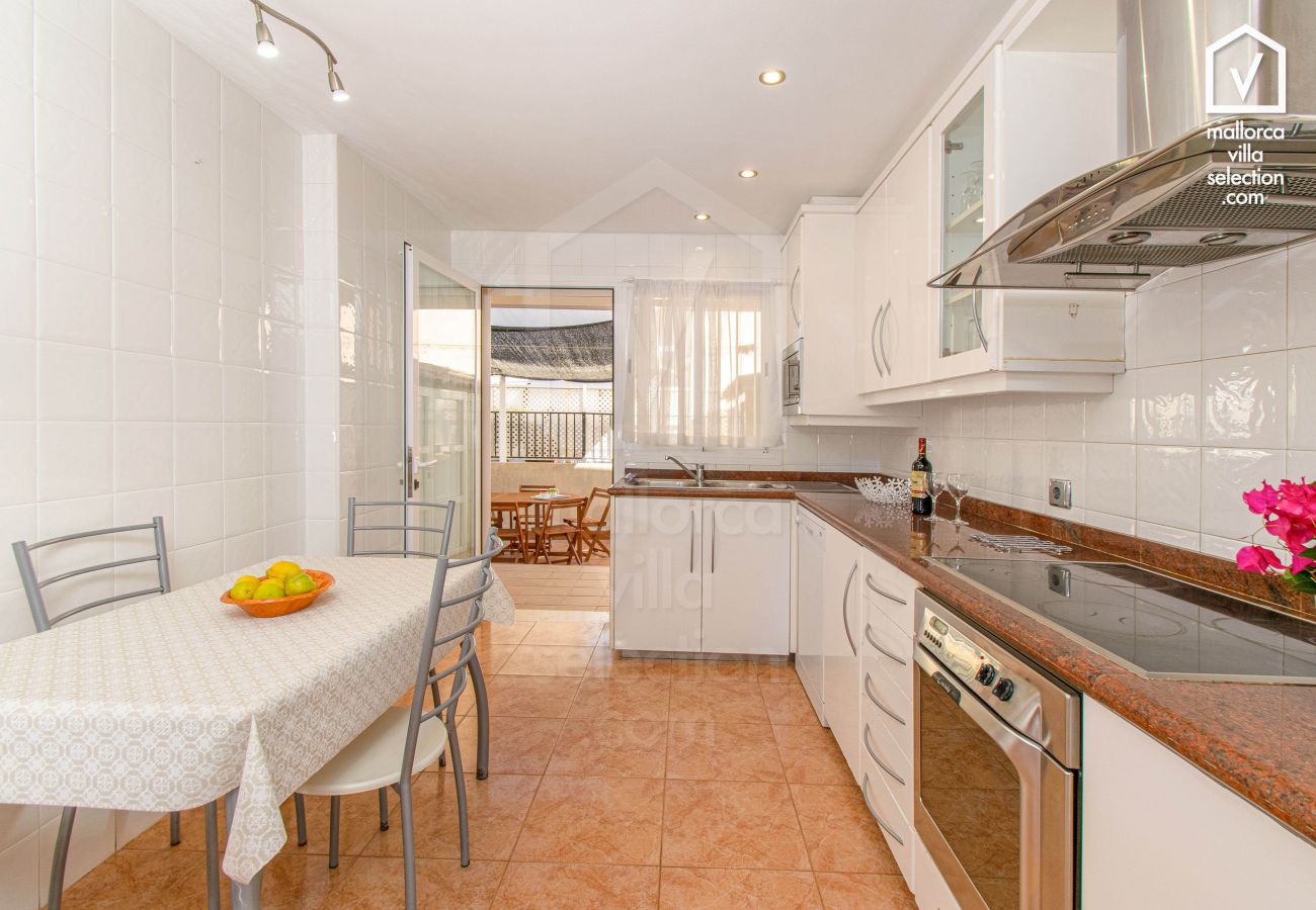 Townhouse in Alcudia - Maristany in Alcudia for 6 to 350m from the beach AC, Wi Fi