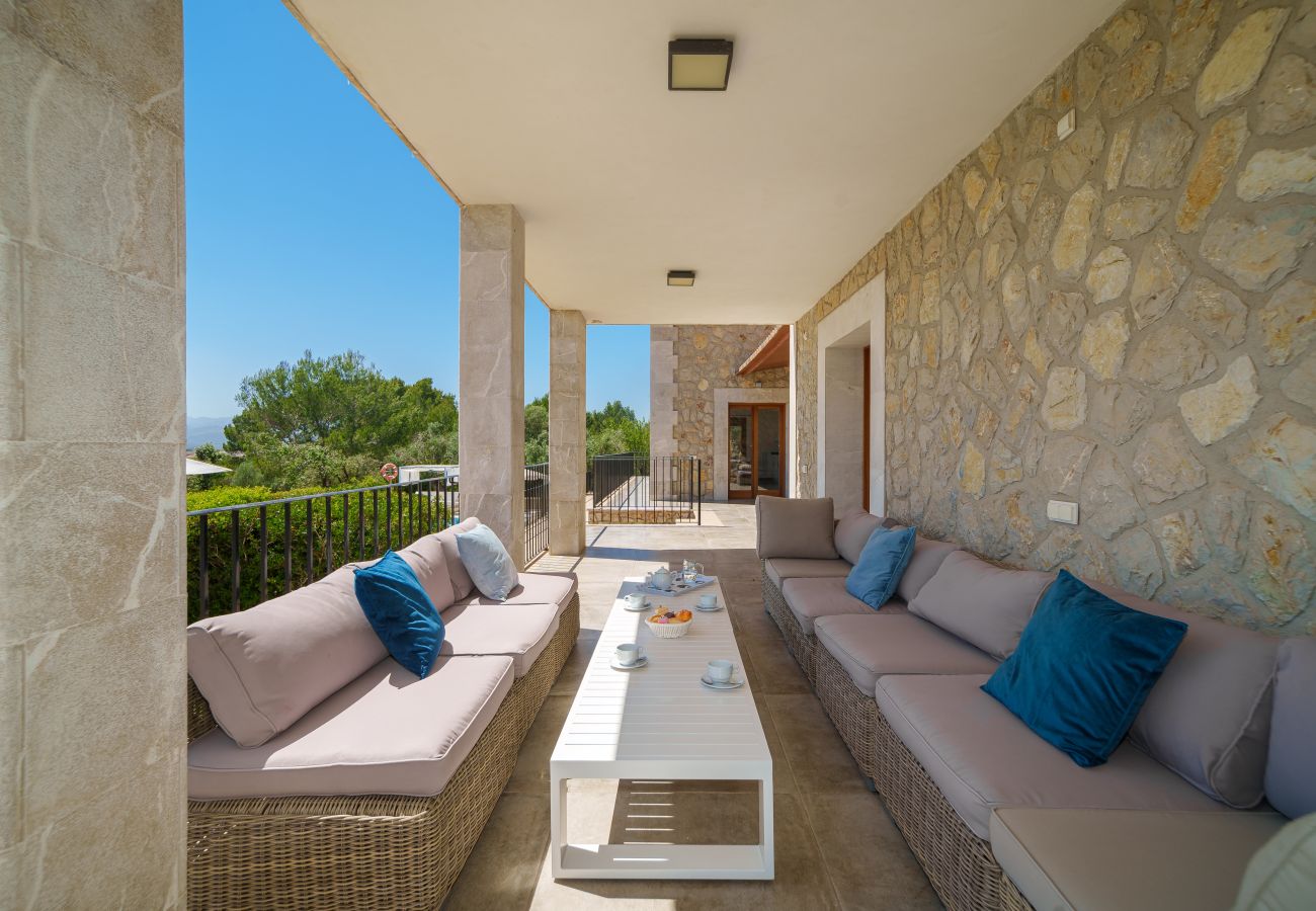 Villa in Alcudia - Villa Salou for 12 with swimming pool in Alcudia