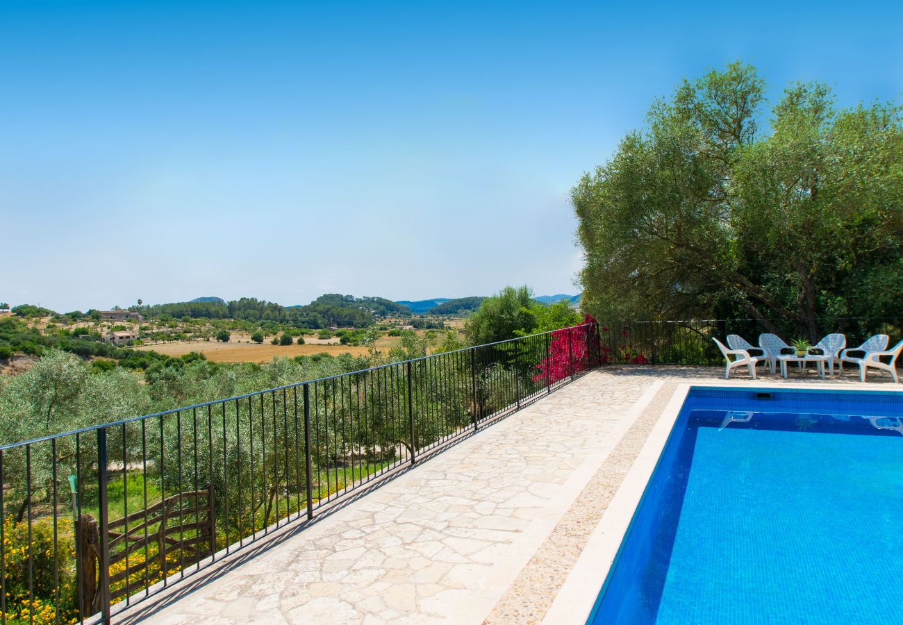 Villa in Sineu - ES FANGAR Finca for 6 with pool in Sineu