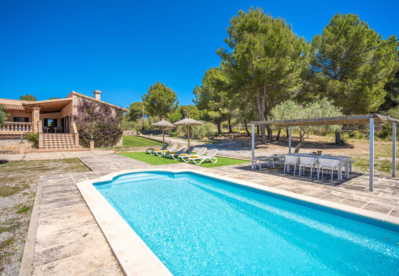 Country house in Capdepera - AGUILA Finca for 6 with pool in Cala Mesquida