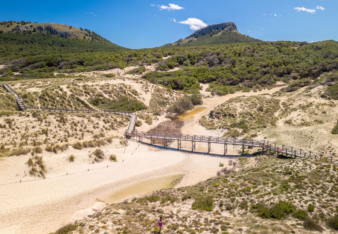 Country house in Capdepera - AGUILA Finca for 6 with pool in Cala Mesquida