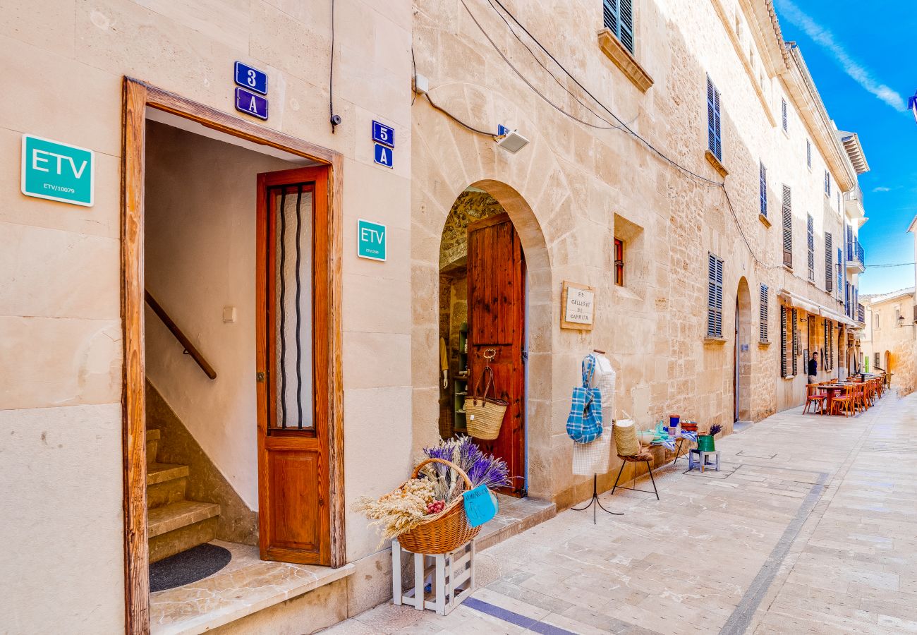 Apartment in Alcudia - Es Celler - 4 persons in the charming old town of Alcudia