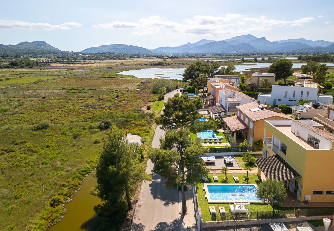 Villa in Alcudia - Villa Ibiza 350m from the beach, swimming pool, billiards and table tennis.