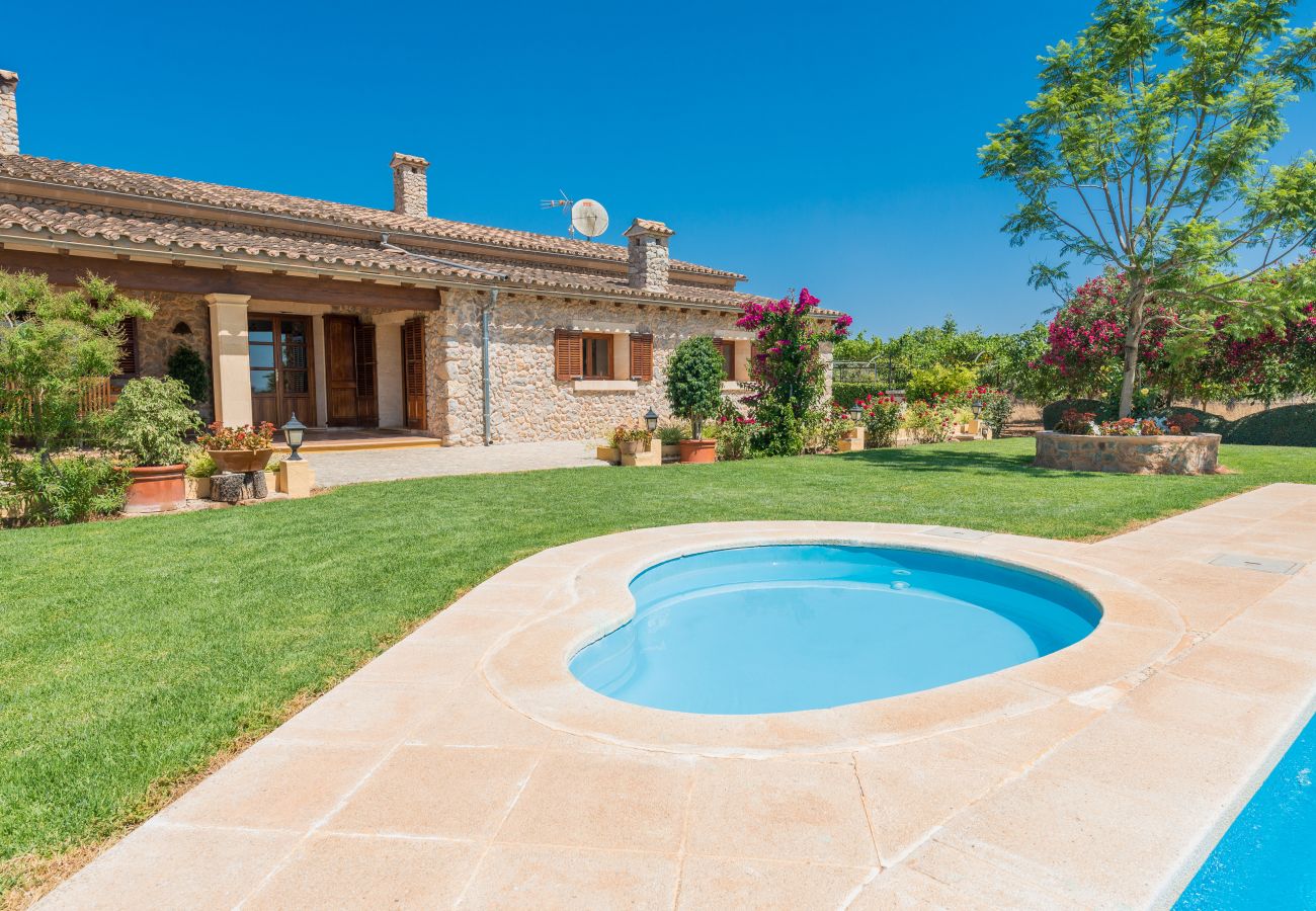 Country house in Sa Pobla - Carretxet Traditional Majorcan finca in Buger