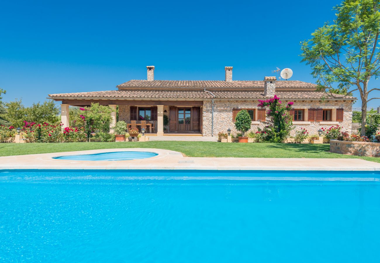 Country house in Sa Pobla - Carretxet Traditional Majorcan finca in Buger