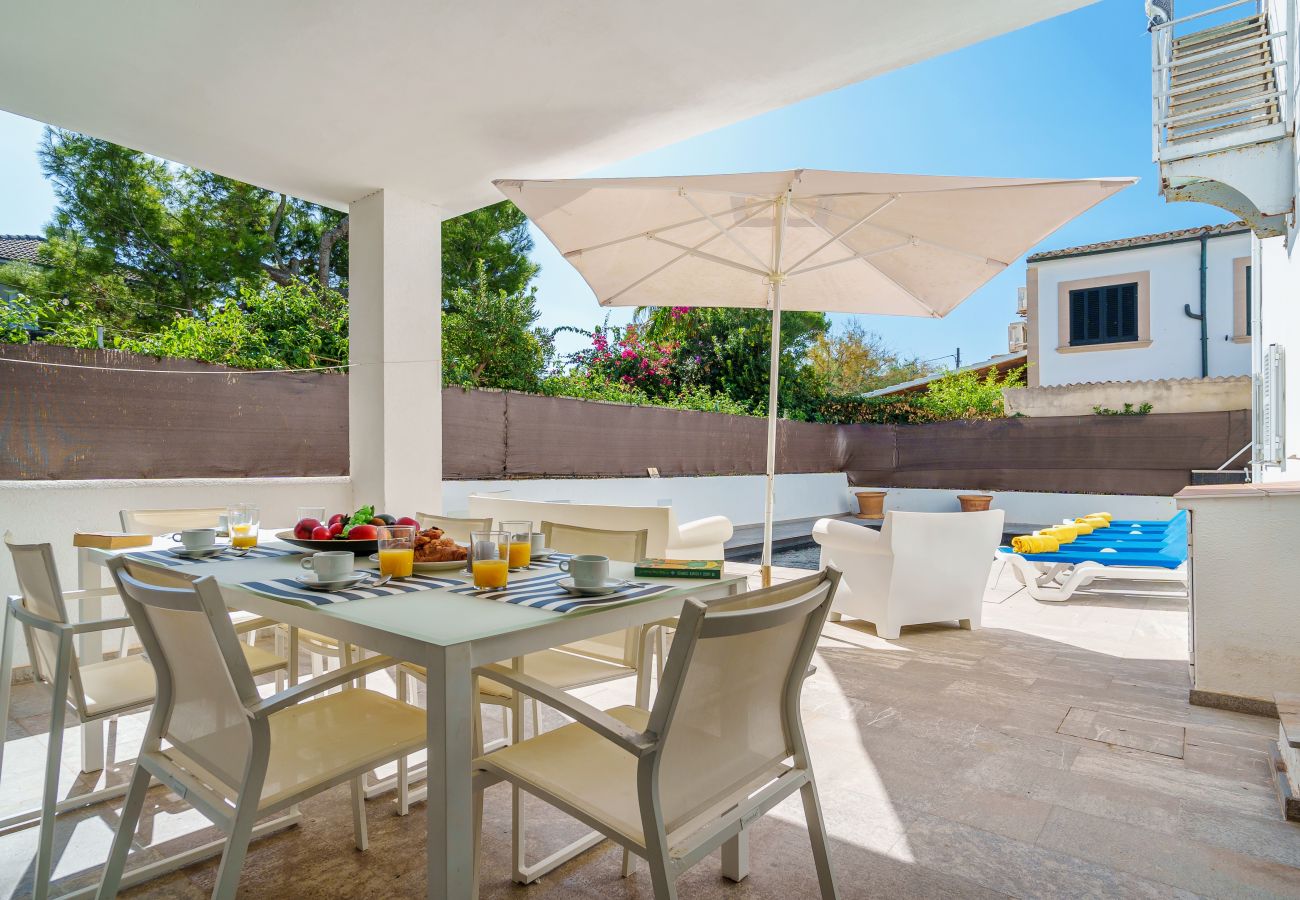 Villa in Alcudia - Miramar Manresa in front of the sea with swimming pool for 8 people in Alcudia