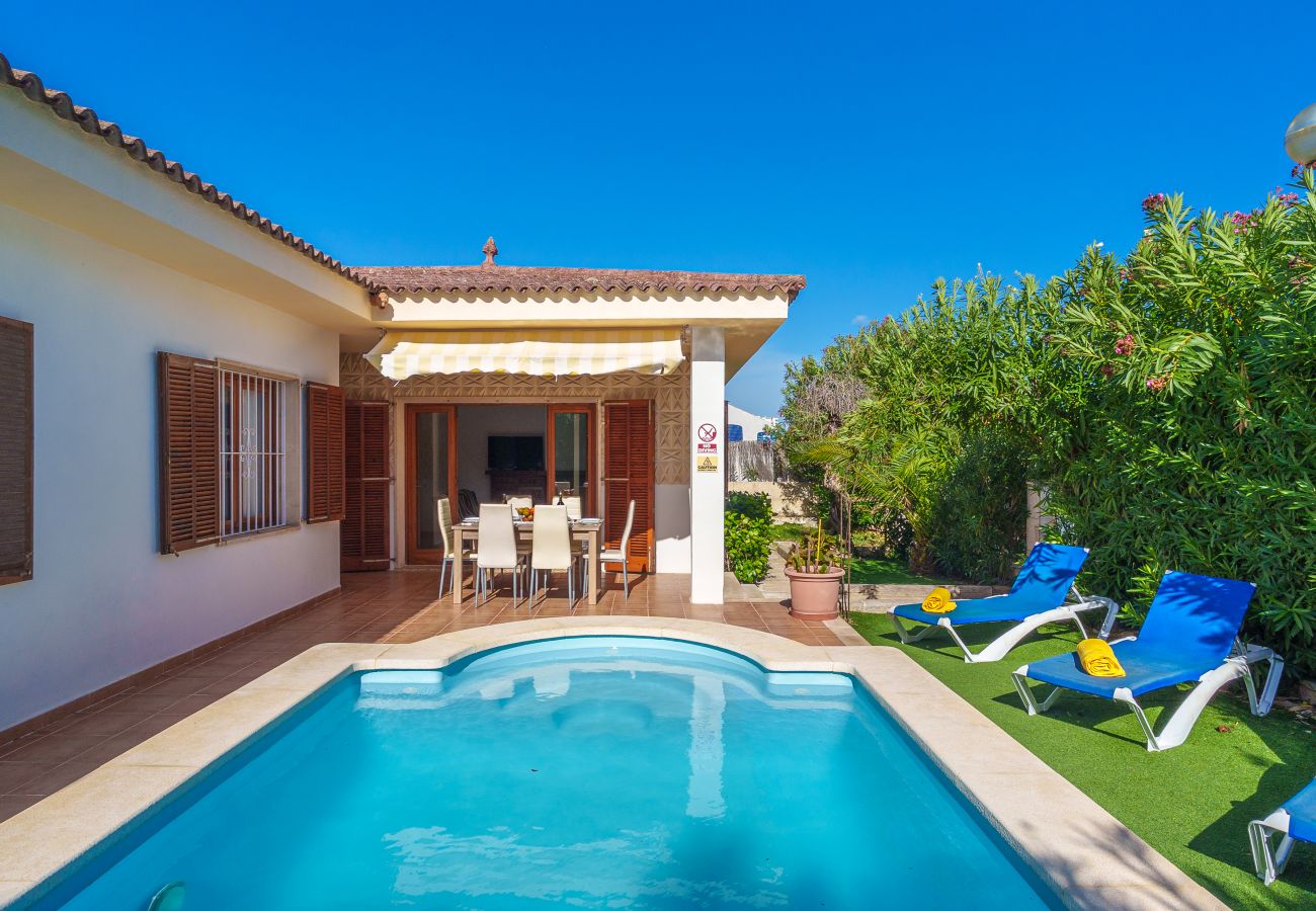 Villa in Alcudia close to the beach