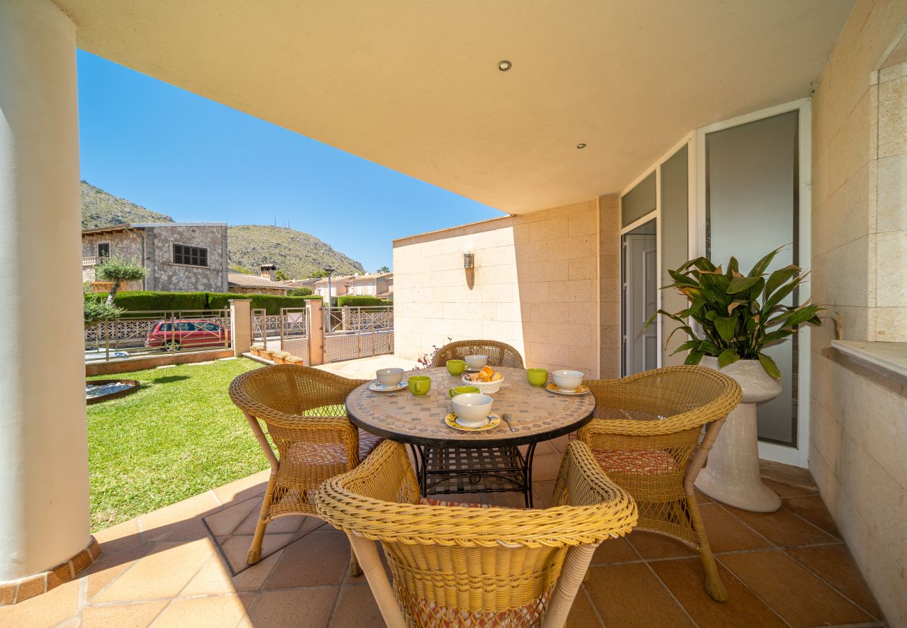 Chalet in Puerto de Alcudia - House Massanet for 8 with swimming pool near the beach and all amenities