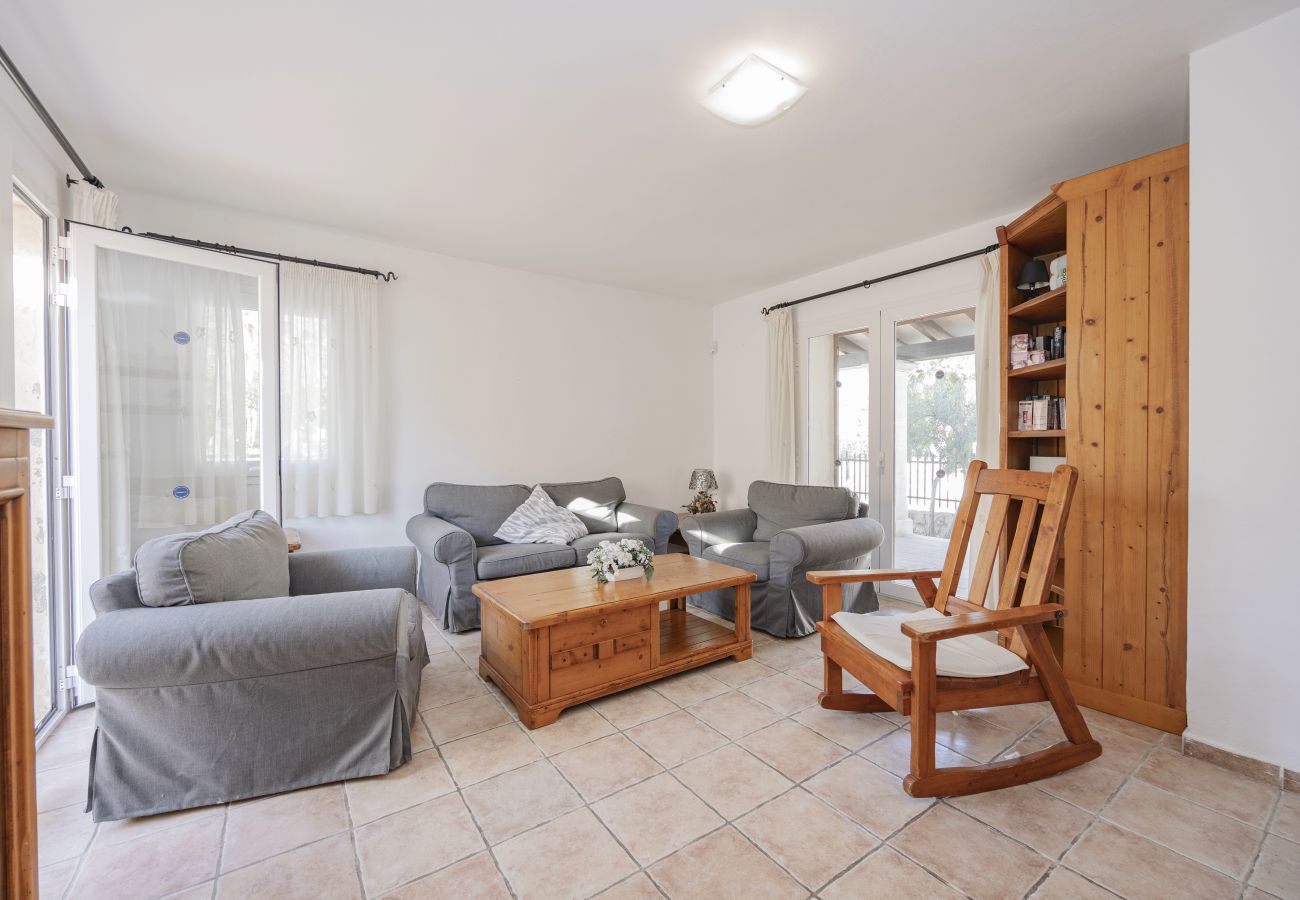 House in Alcudia - Casa Juani for 8 with pool, a few metres from the beach and all comforts.