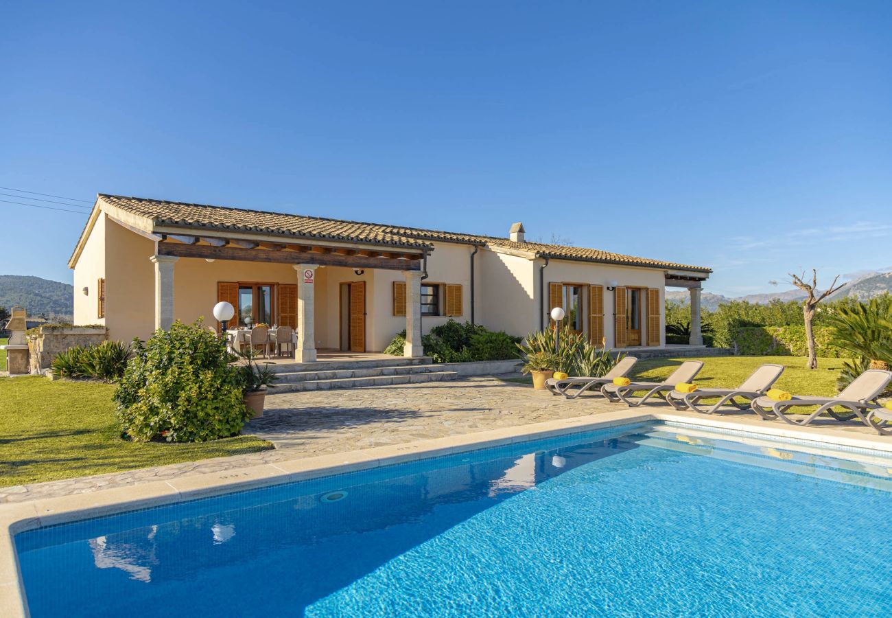 Villa in Alcudia - Els Evols for 6 with pool between Pollensa and Alcudia