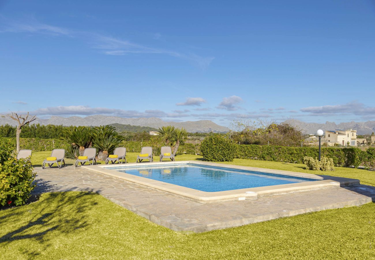 Villa in Alcudia - Els Evols for 6 with pool between Pollensa and Alcudia